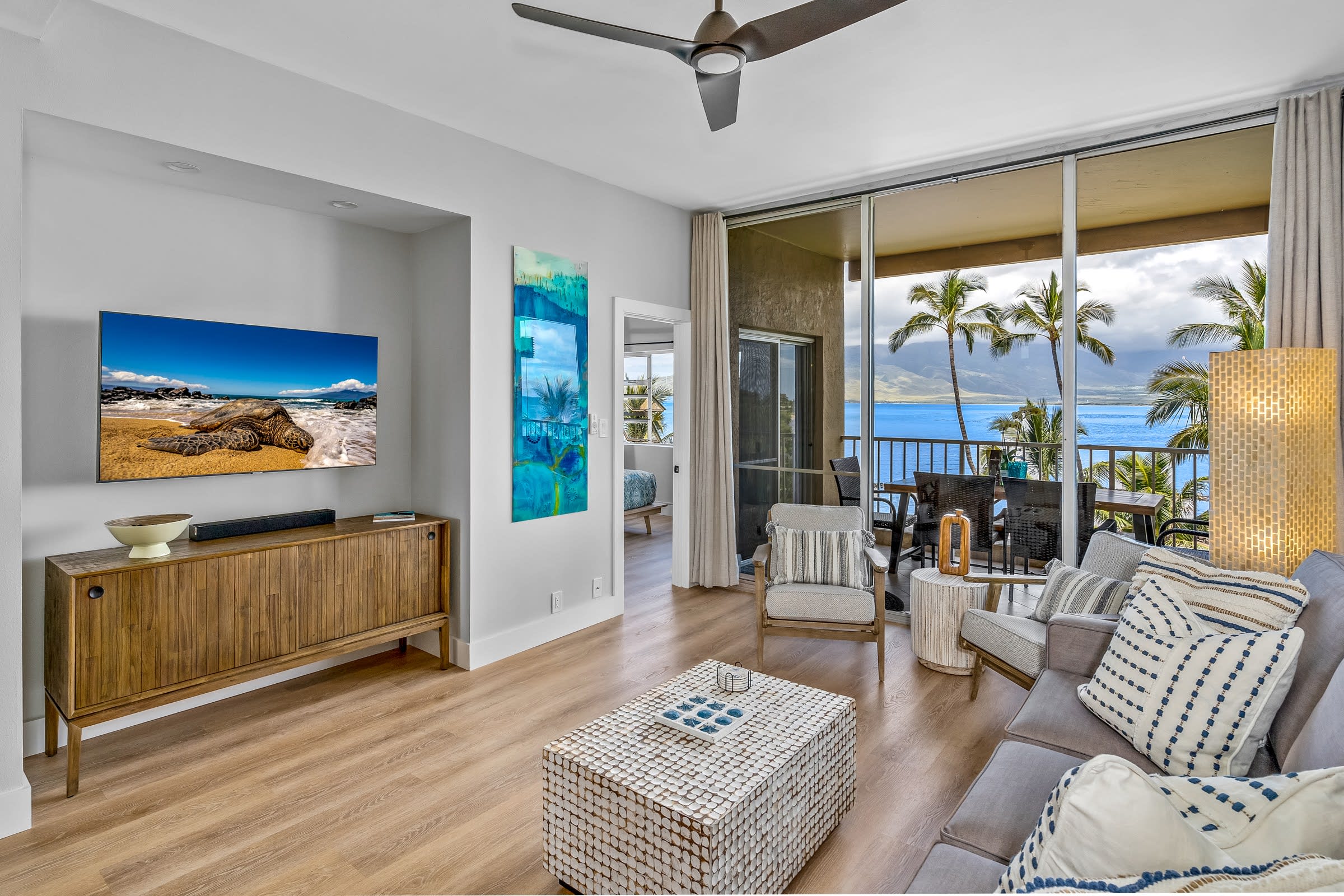 Upscale Oceanfront Penthouse Vistas — Kihei, HI — vacation rental