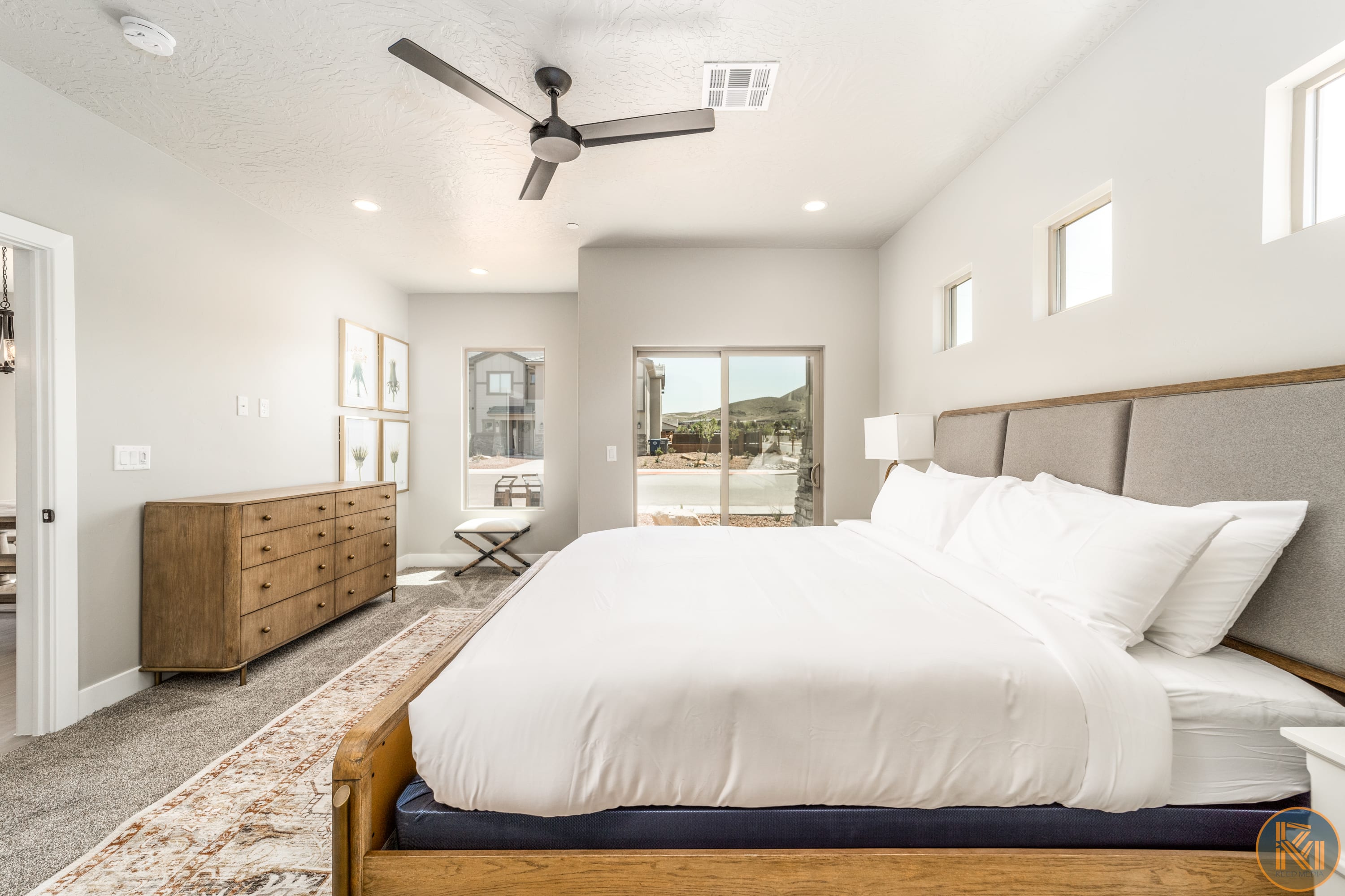 King Bed with Ensuite Bathroom