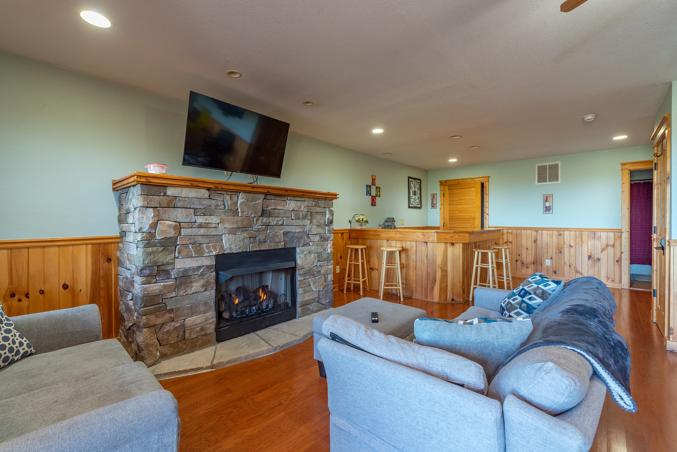 Enjoy a movie and fire after a fun mountain day!
