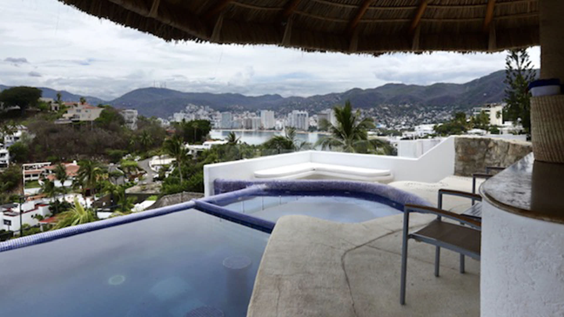 View 10