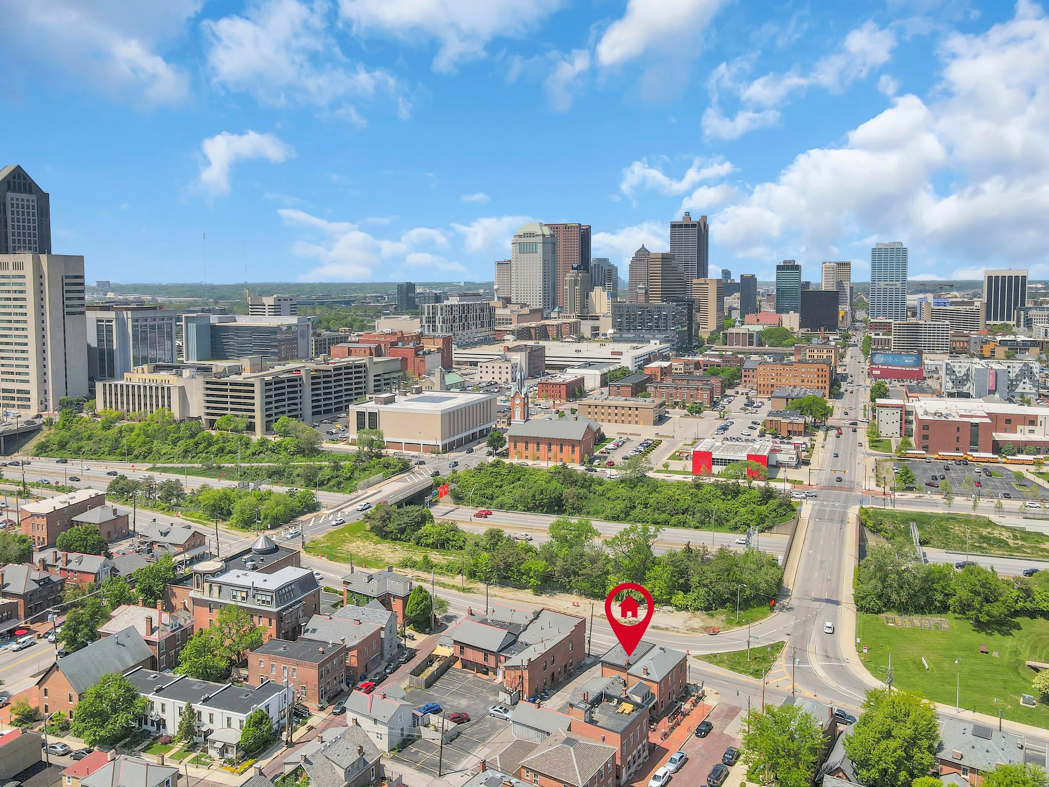 Housepitality - The City View Suite