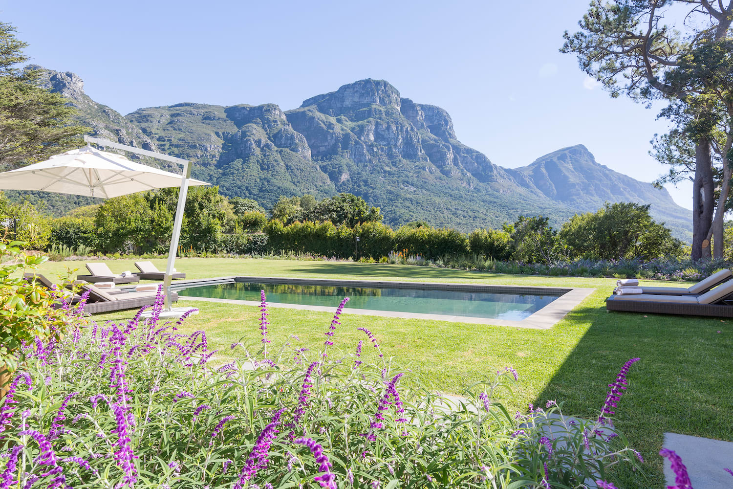 Skydance - fully staffed private villa — Constantia, Western Cape — vacation rental