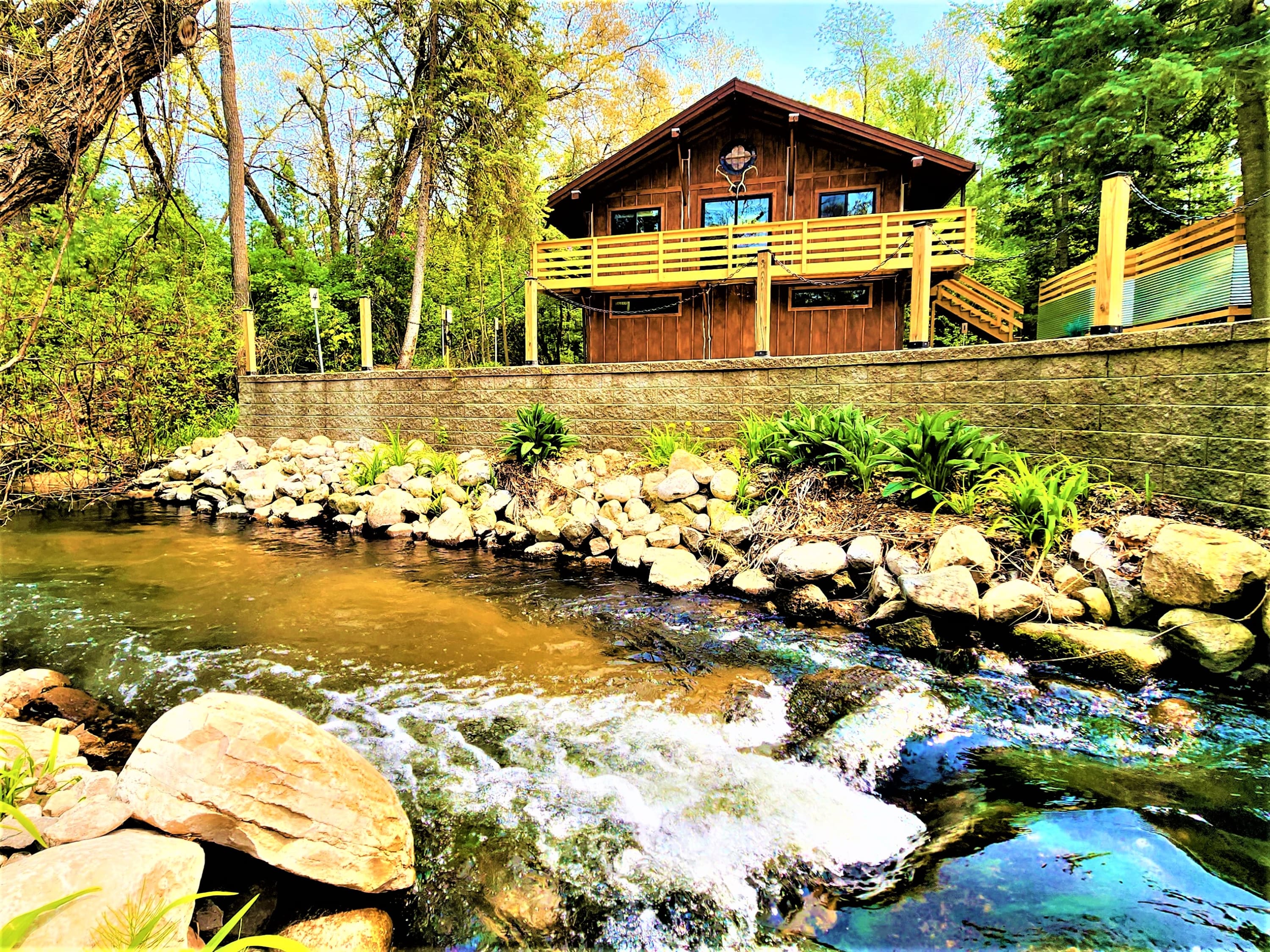 WalkToBeach|HotTub|Fireplace|AuthenticallyNorthern - Photo 1