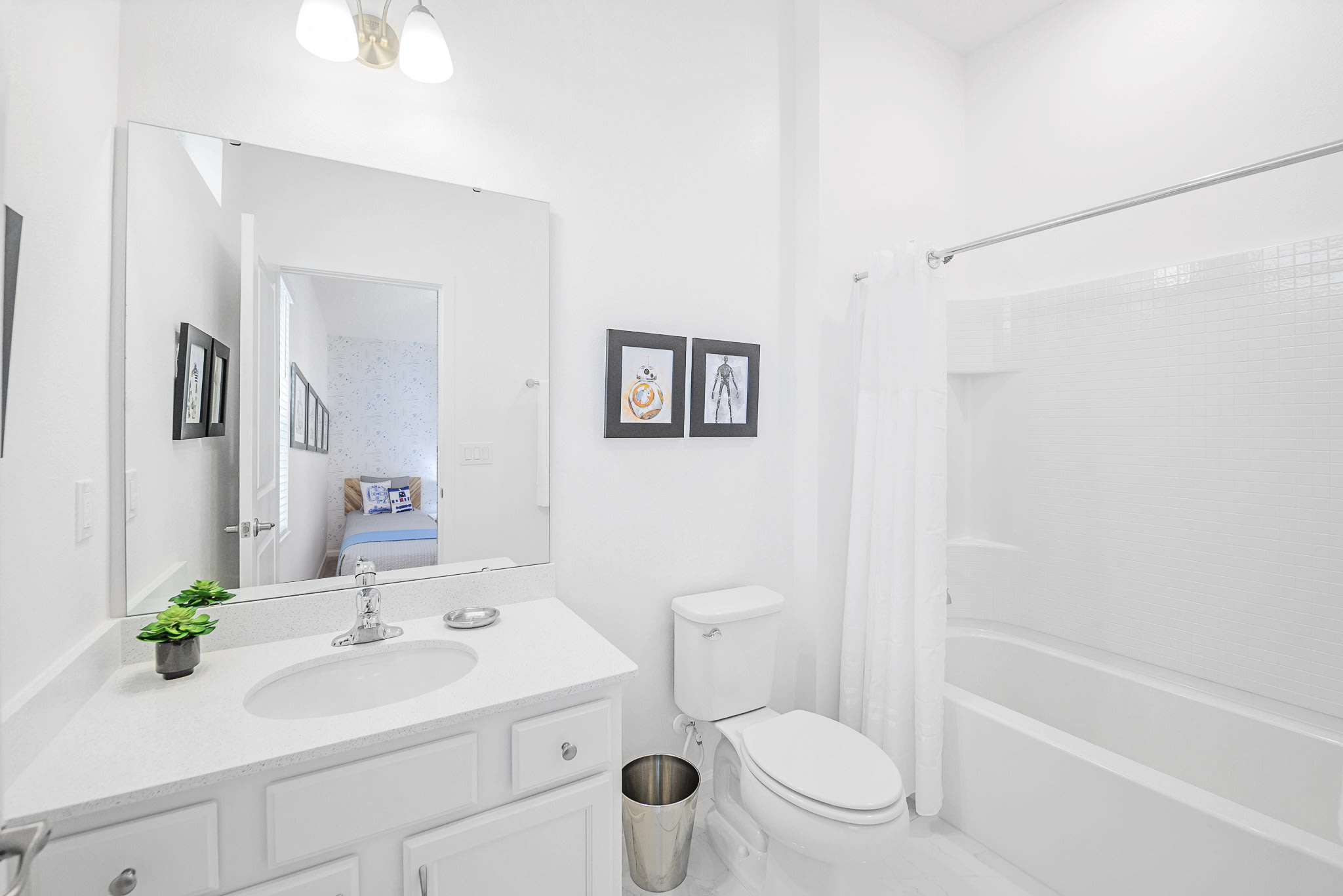 Star Wars Themed Ensuite