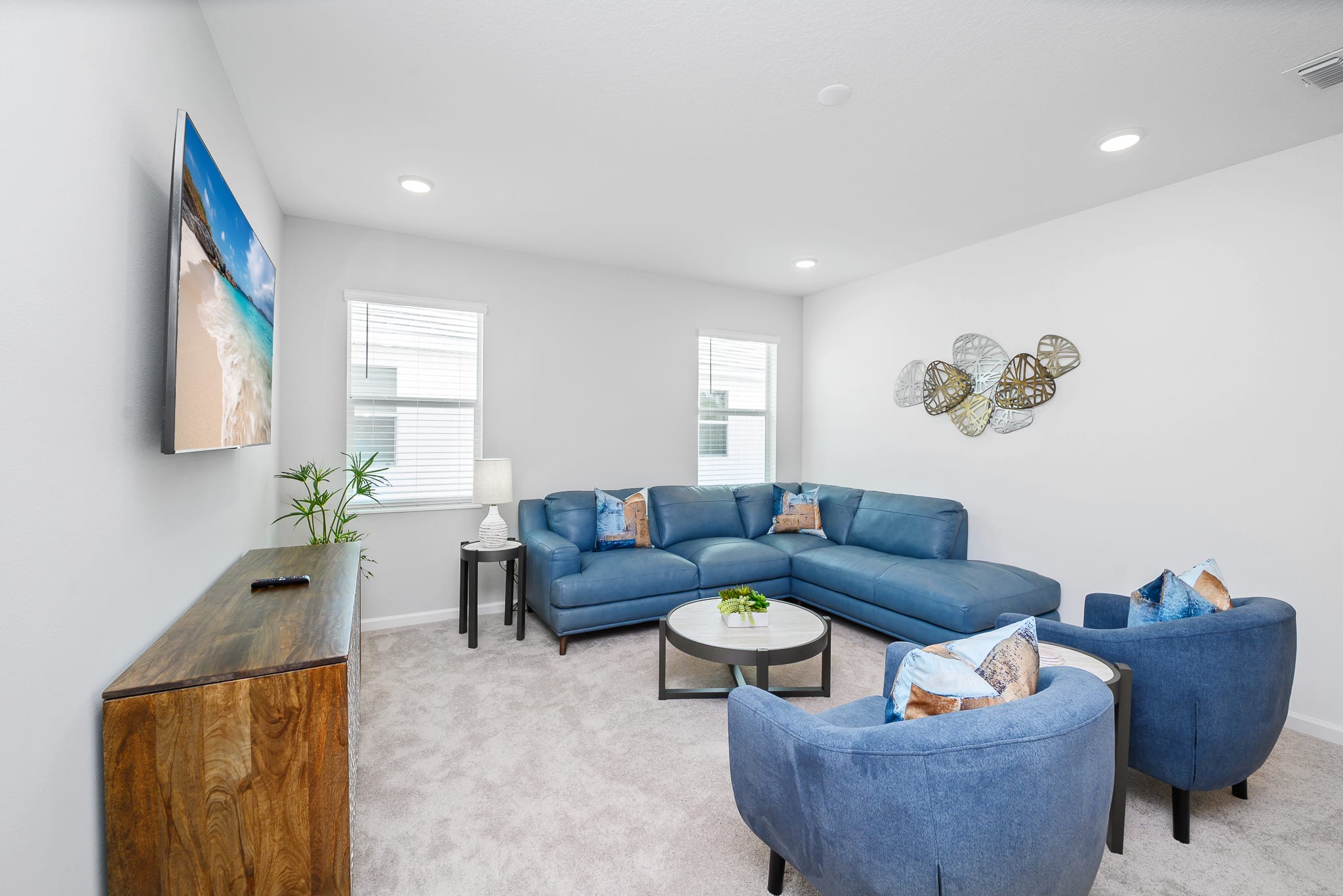 Upstairs Living Room with Flat Screen TV