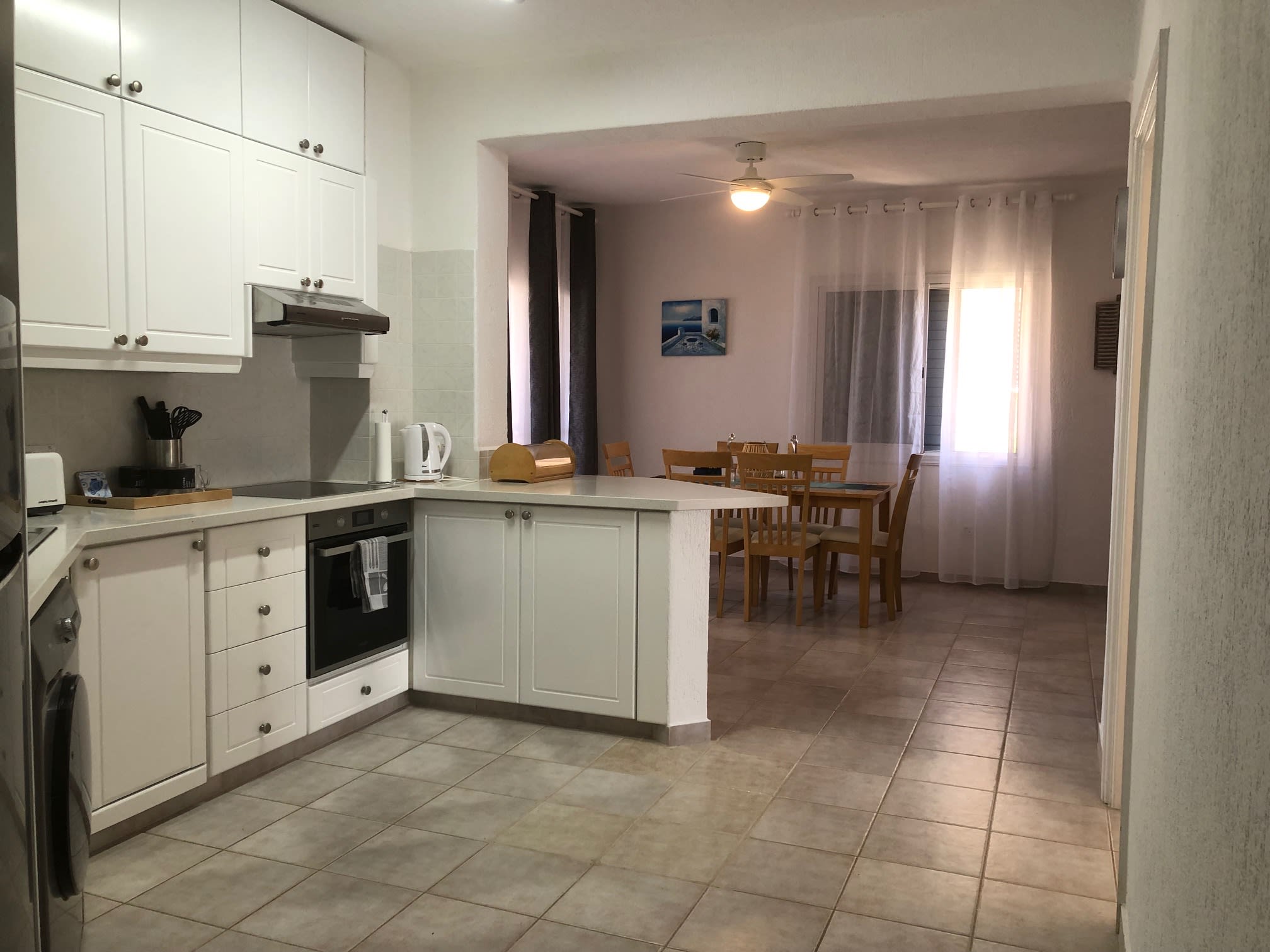 Kings Palace - stylish modern 2 bed with sea views