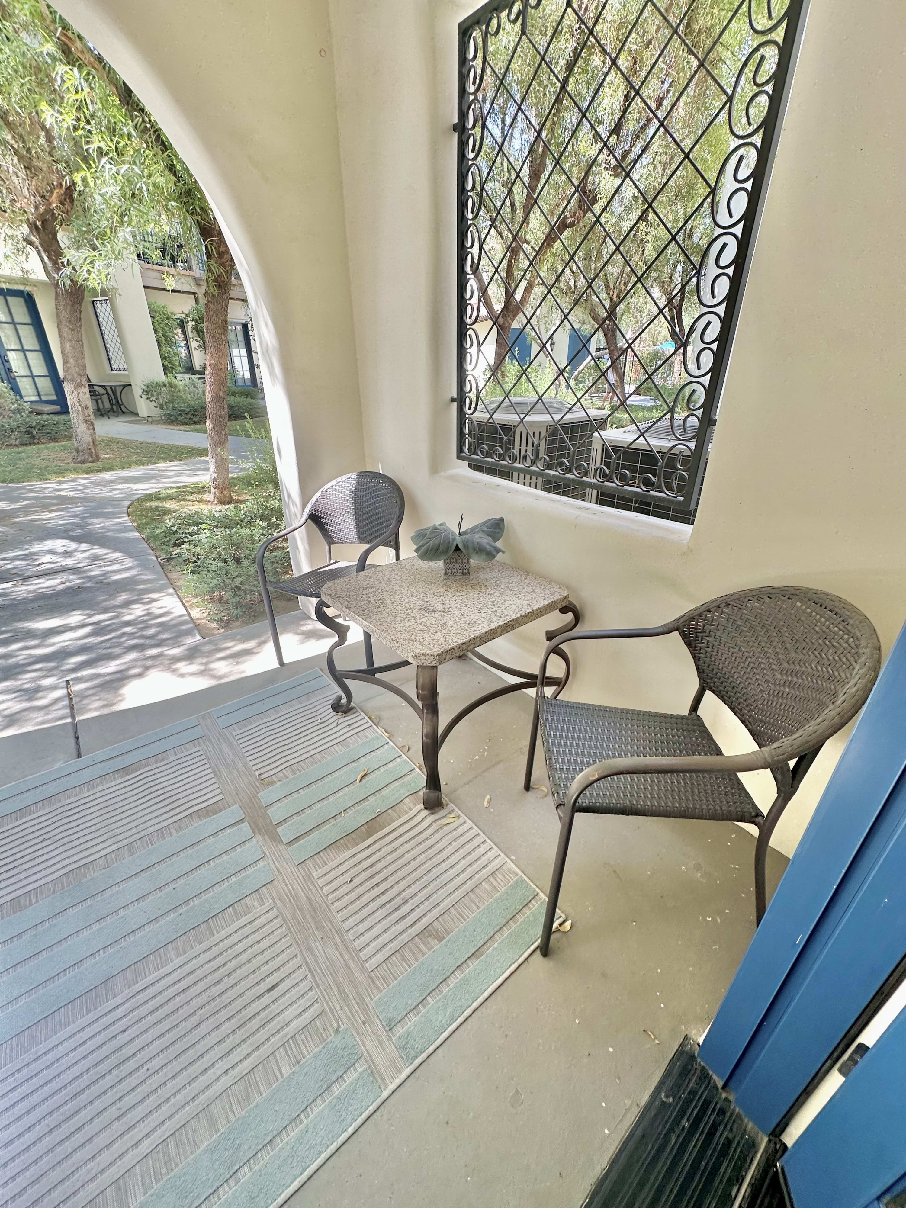 Stunning Ground Floor Studio #B, Steps to Pool! - Photo 5