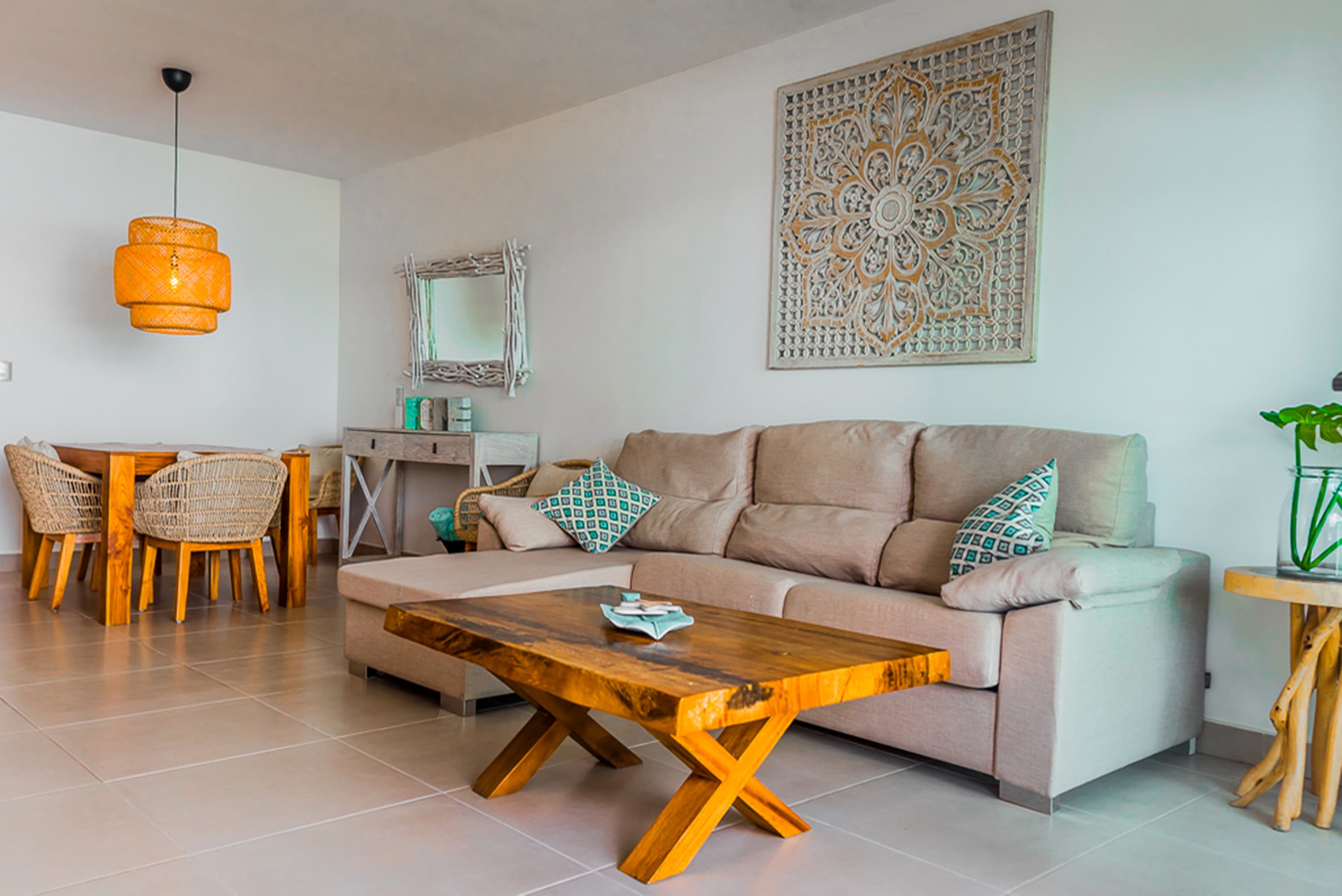 Affordable luxury condo steps away from the Beach - Foto 13