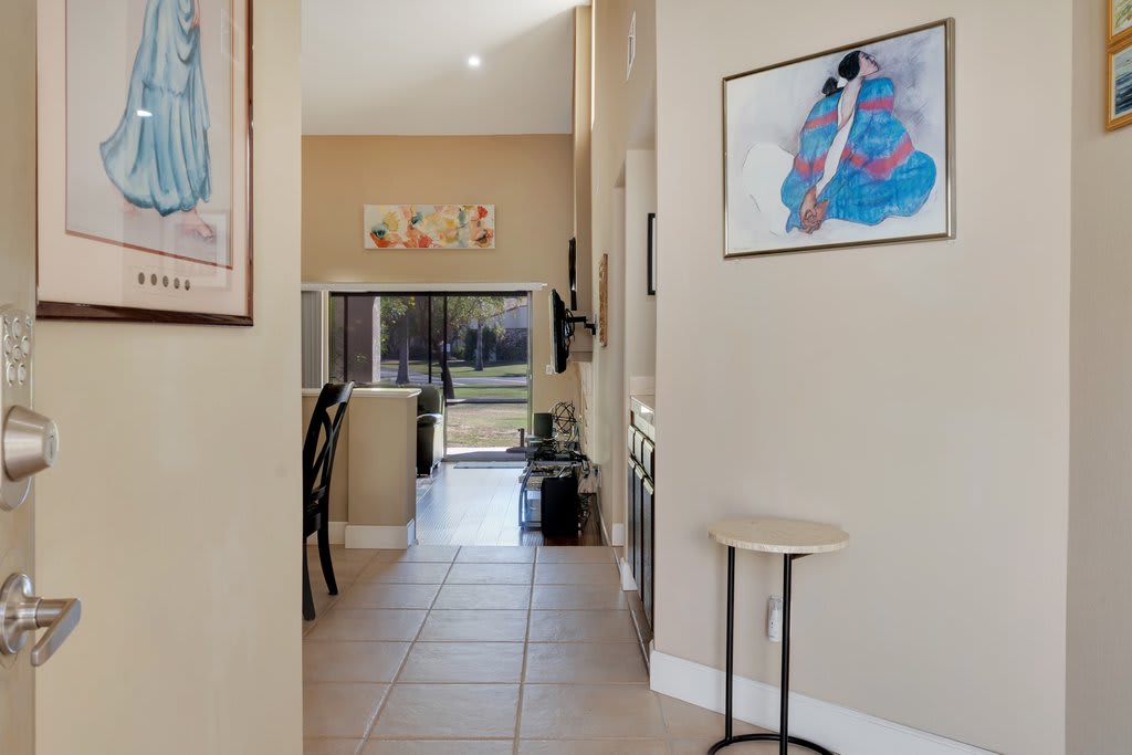 Beautiful Villa Walking Distance to LQ Resort - Photo 5