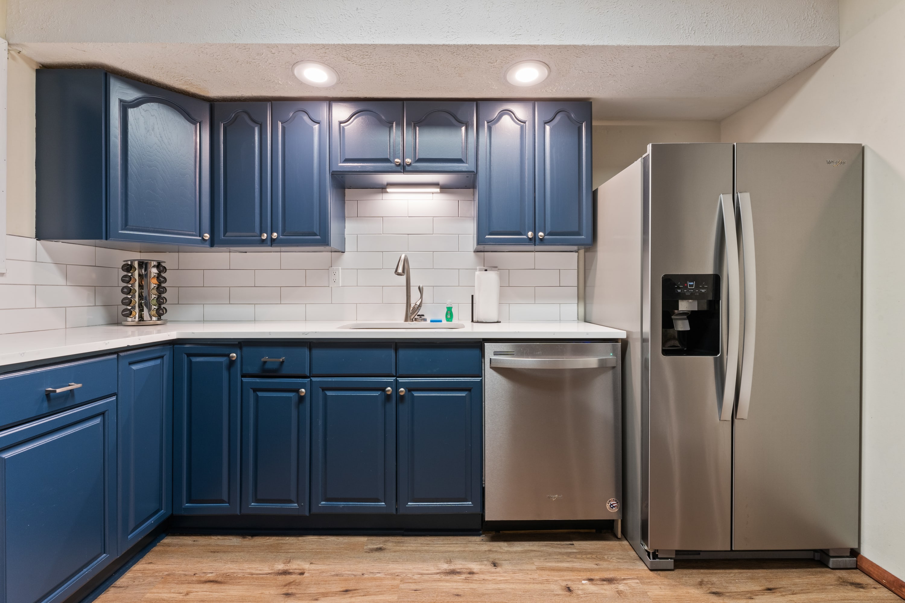 Fully-stock kitchen!