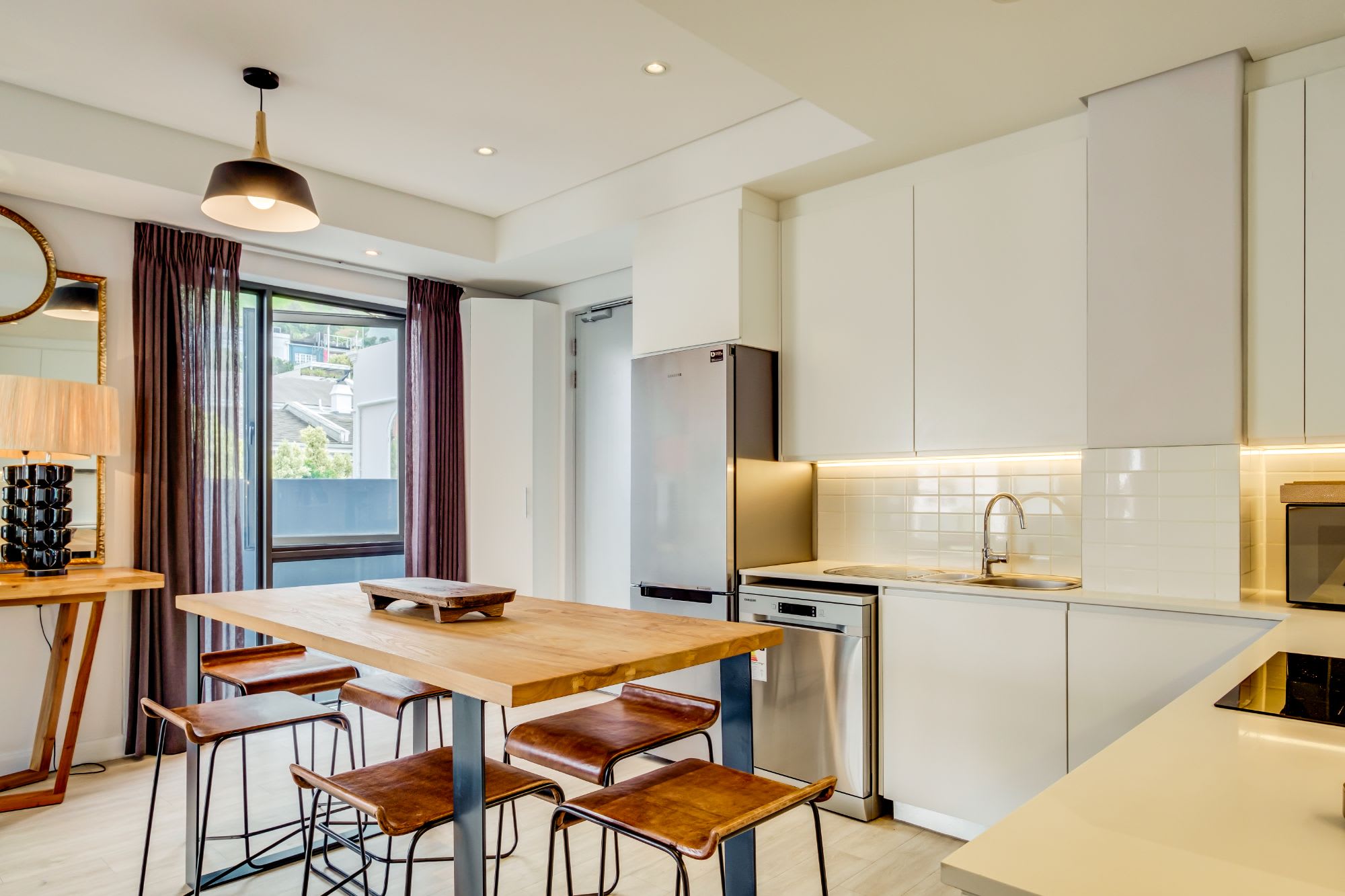 Gorgeous Apartment in Bustling De Waterkant 304 on N 6