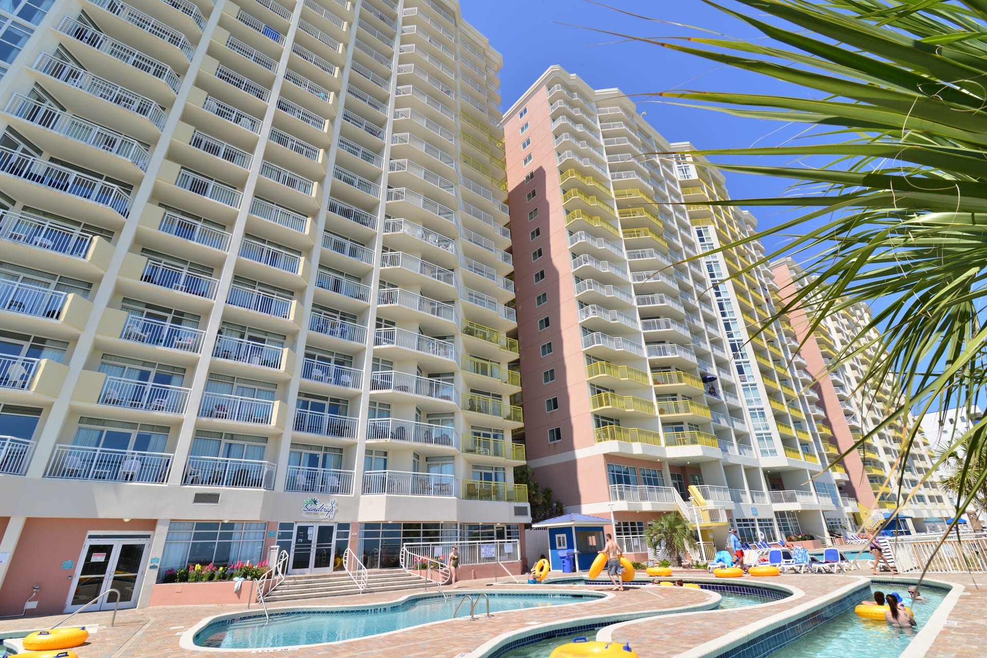 Oceanfront Spring Sessions Golf & Family Dream Resort!