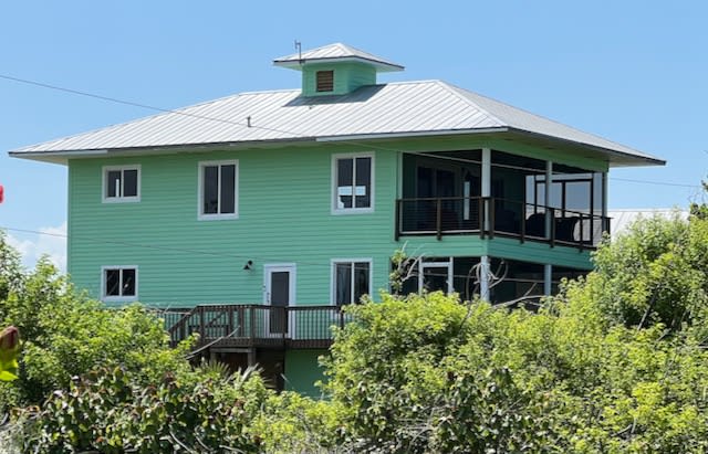 Lost Key: Large gulf-view family-friendly home!    Short walk to the beach! — Placida, FL — vacation rental