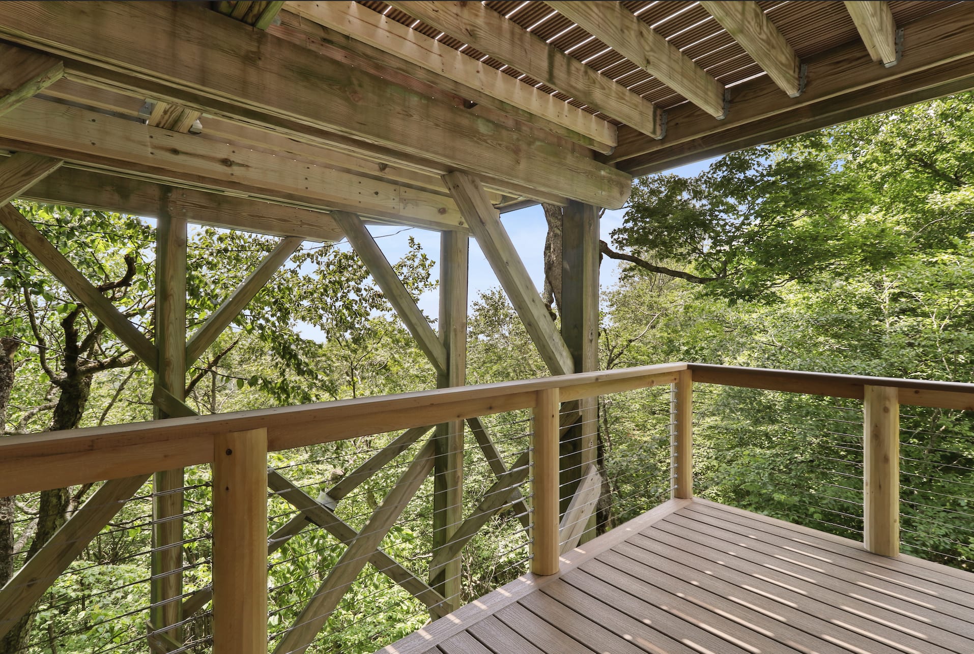Deck off master bedroom