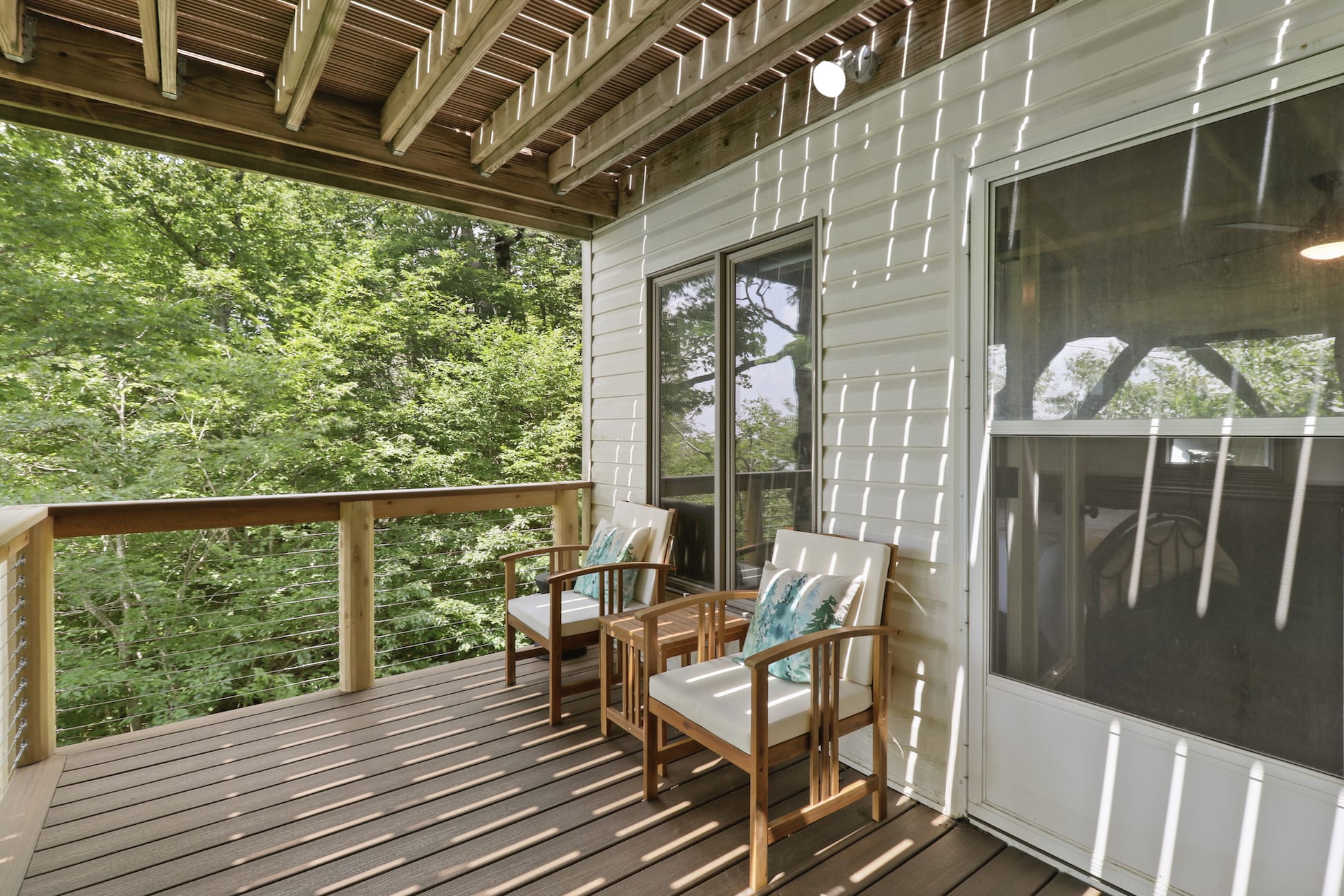 Deck off master bedroom