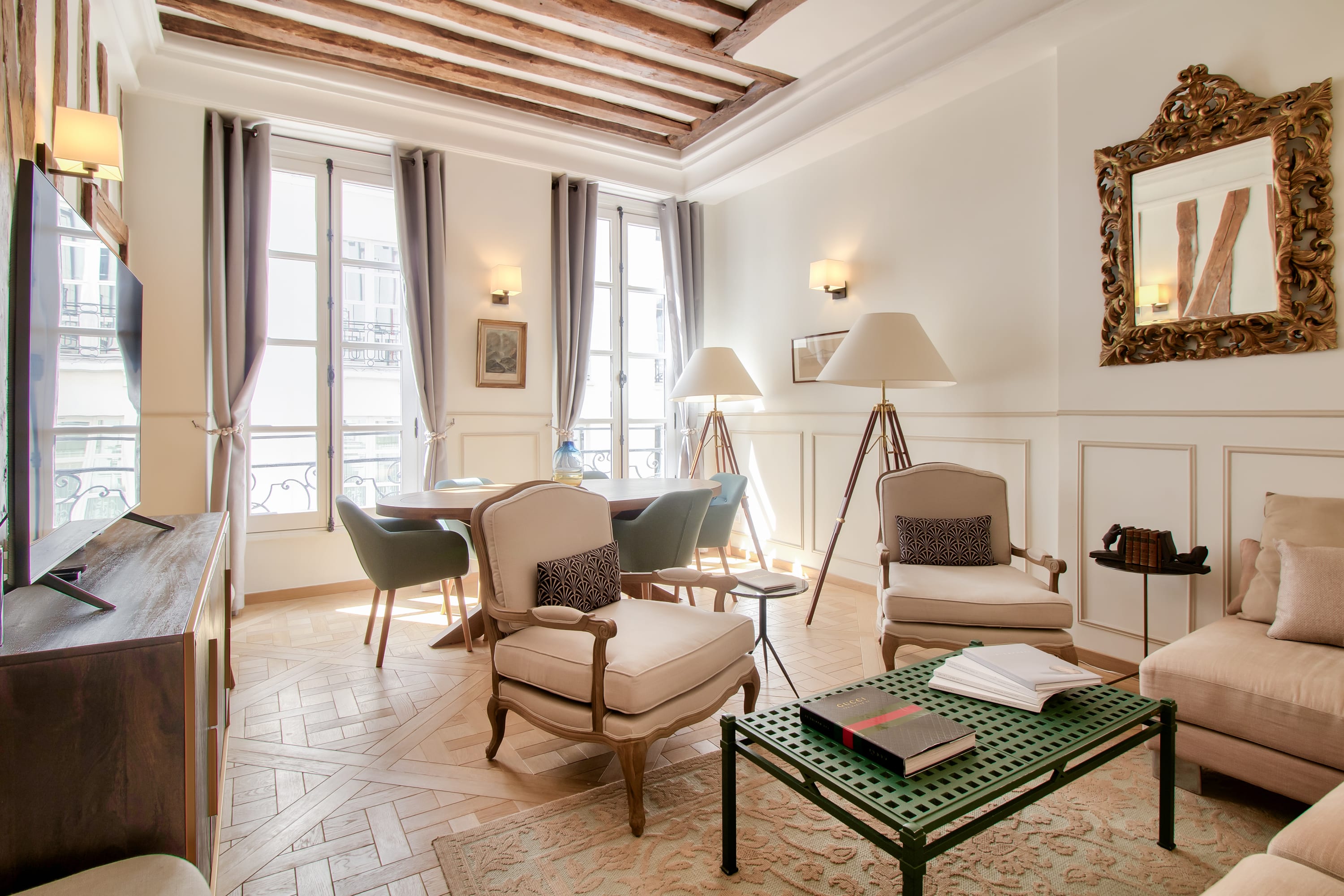 Magnificent apartment in the heart of Paris — Paris, Île-de-France — vacation rental