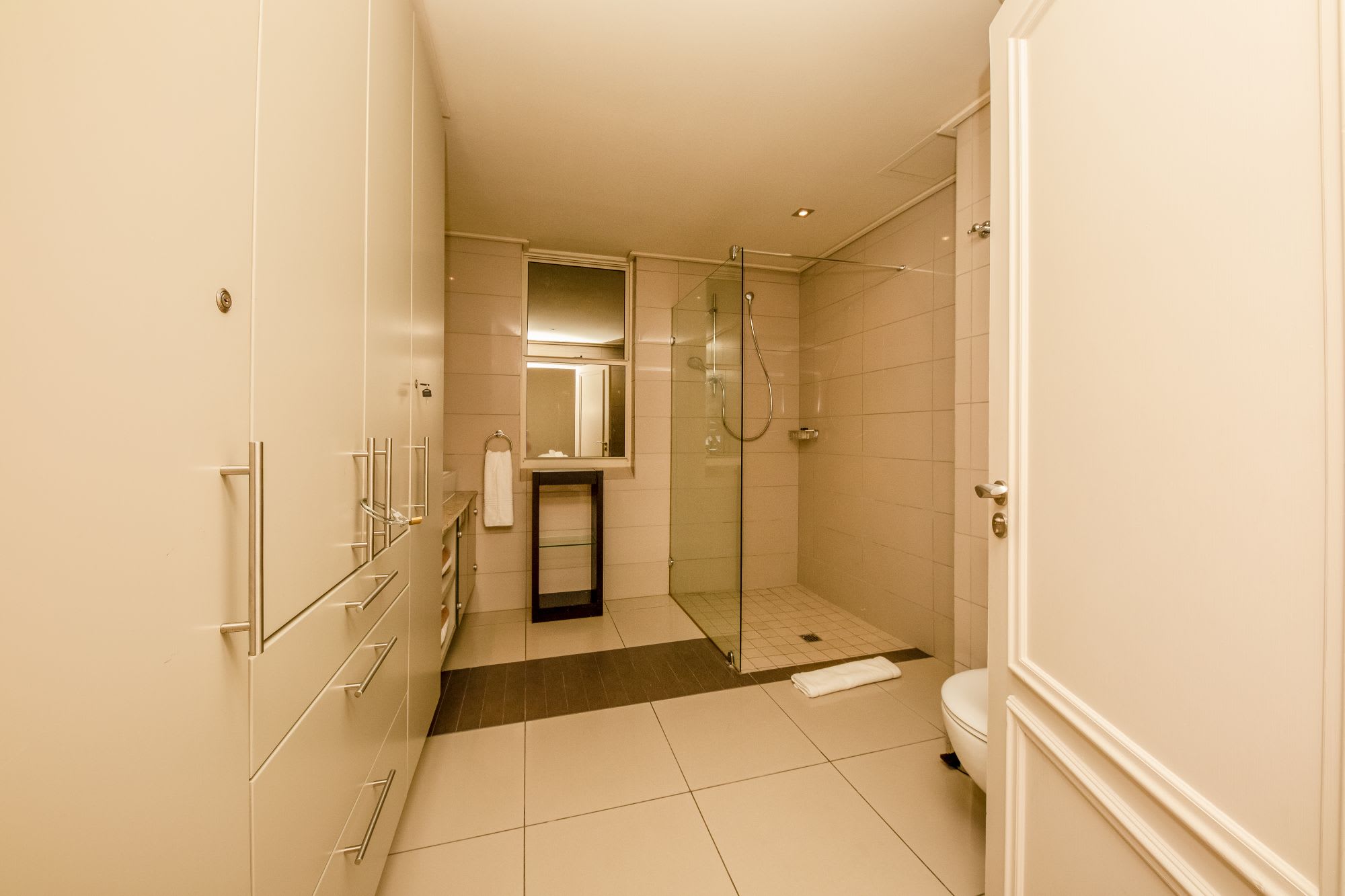 Green Point Apartment walking Distance to Stadium 407 Royal 9