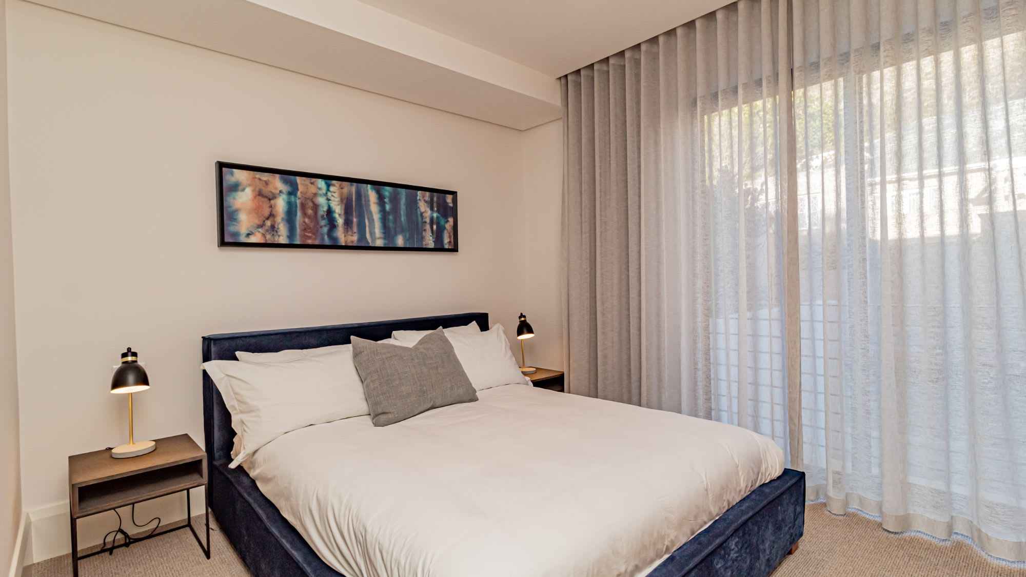 Modern Sea Point Apartment w Sea Views Alpha Sunsets 5