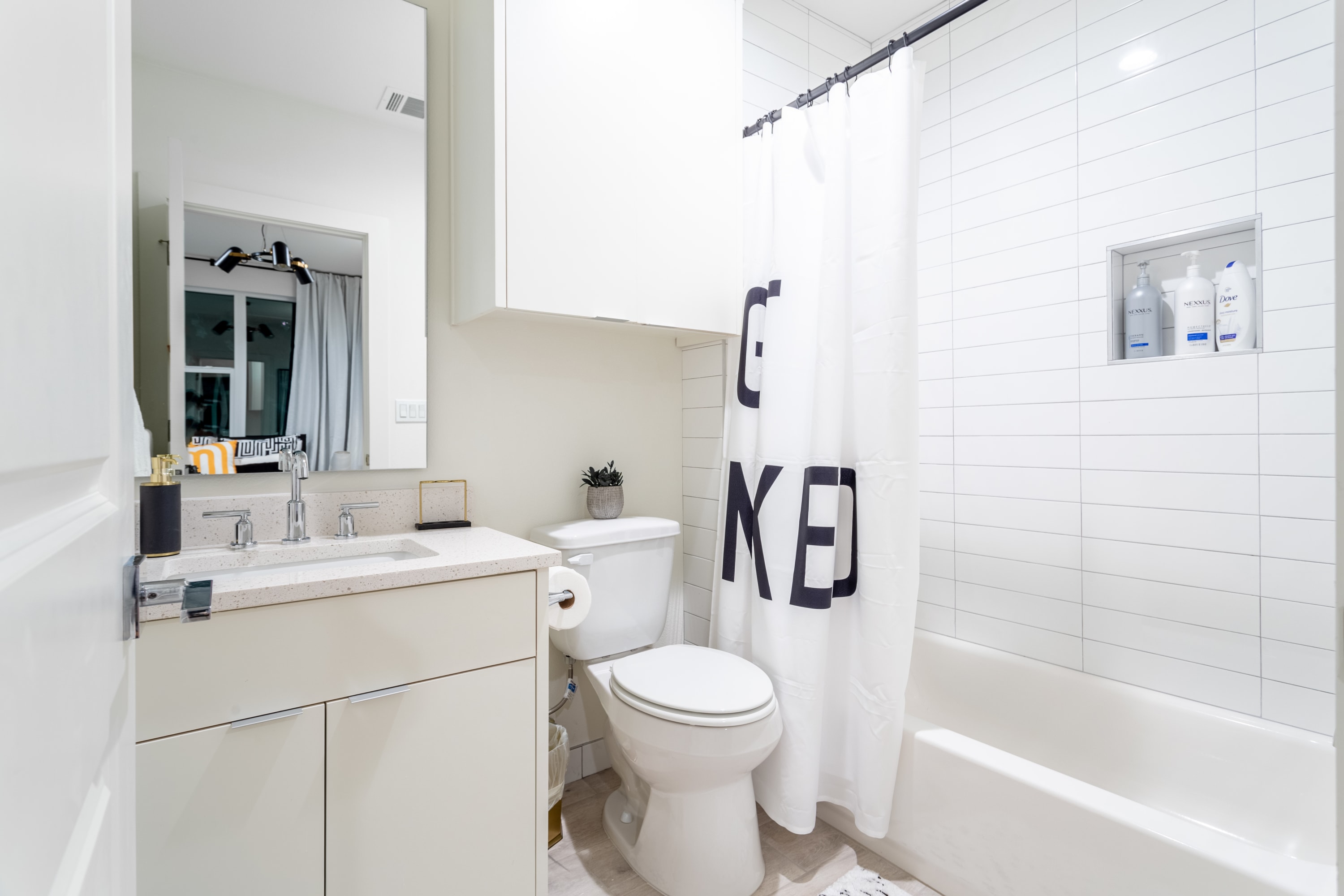 Complete And Decorated Bathroom