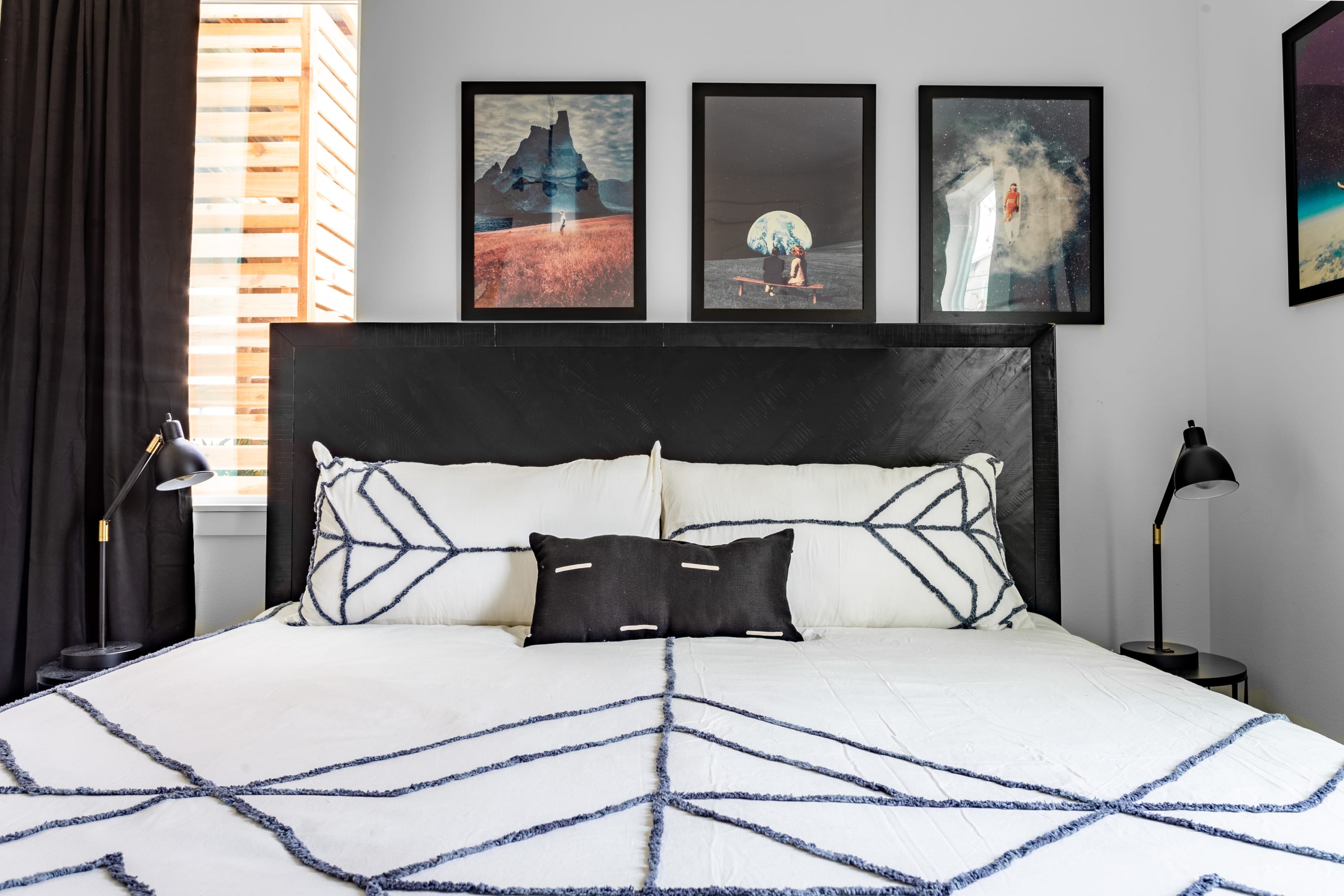 Queen Bedroom With Stylish Decor