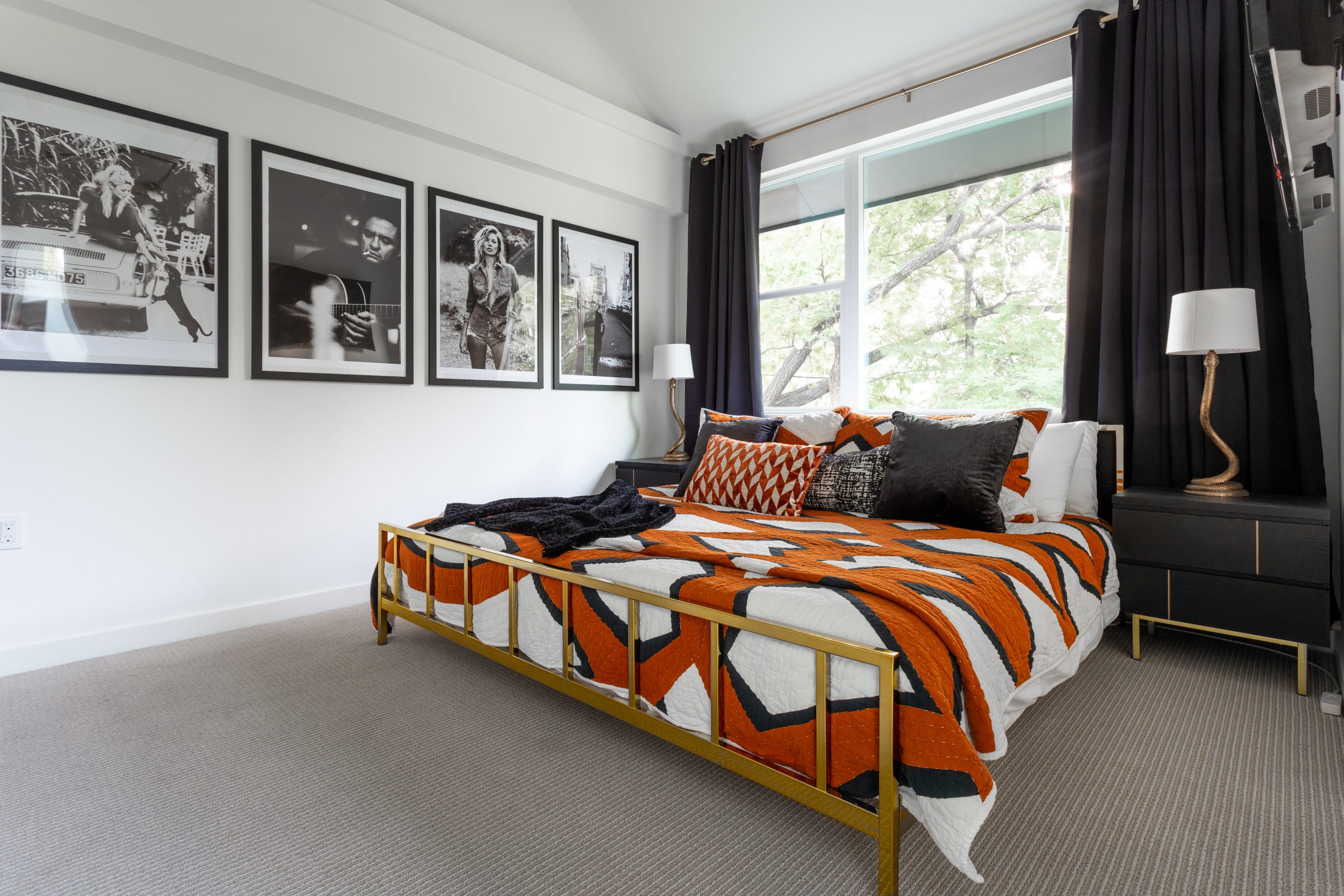 Stylish Room With King Bed And Smart TV