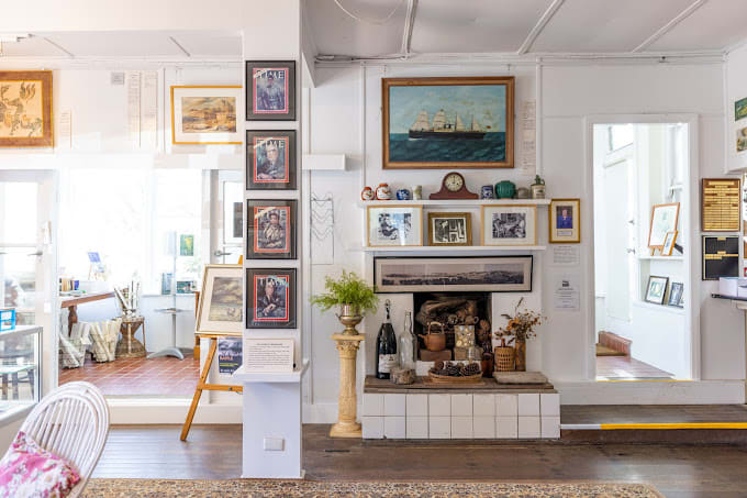 Dobell House was the home and studio of the world renowned painter Sir William Dobell. The house contains original furniture memorabilia and family momentos