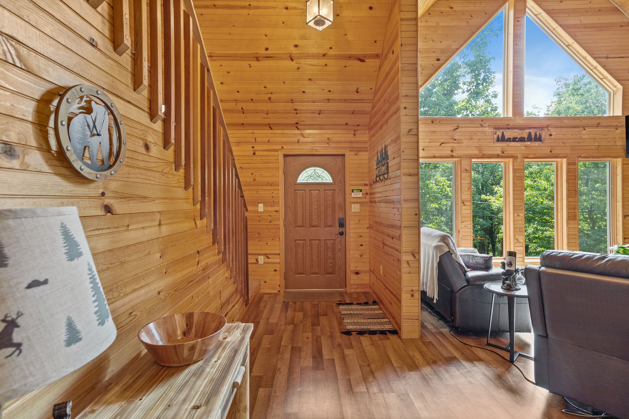 Step inside this cozy retreat, where rustic charm meets modern comfort in a beautifully designed open space.