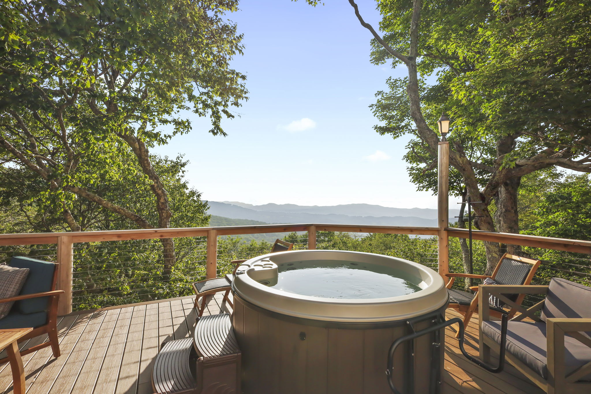 VIEWS! 3 Decks ~ Hot Tub + Movie Room + Game Room!