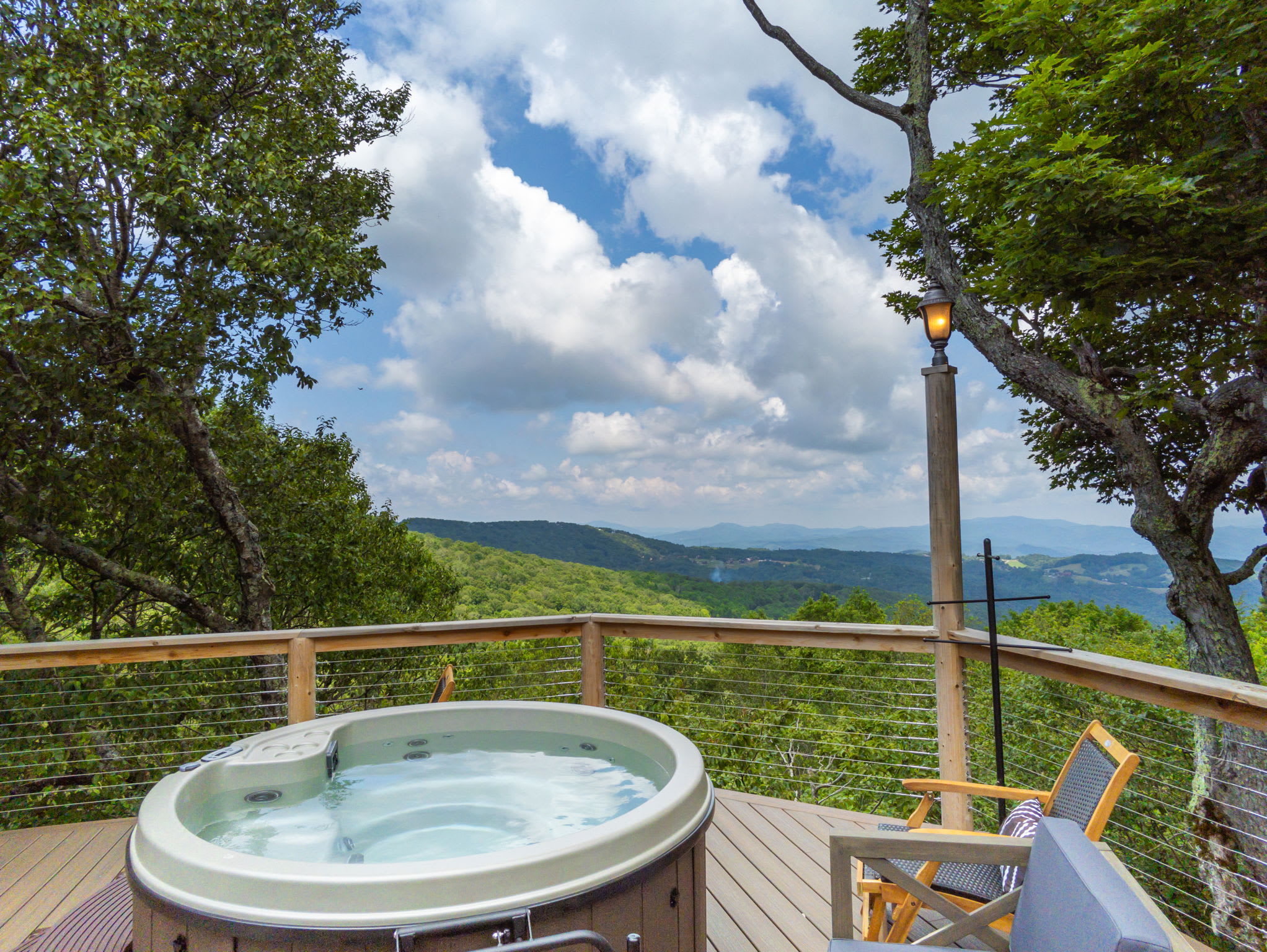 VIEWS! 3 Decks ~ Hot Tub + Movie Room + Game Room!