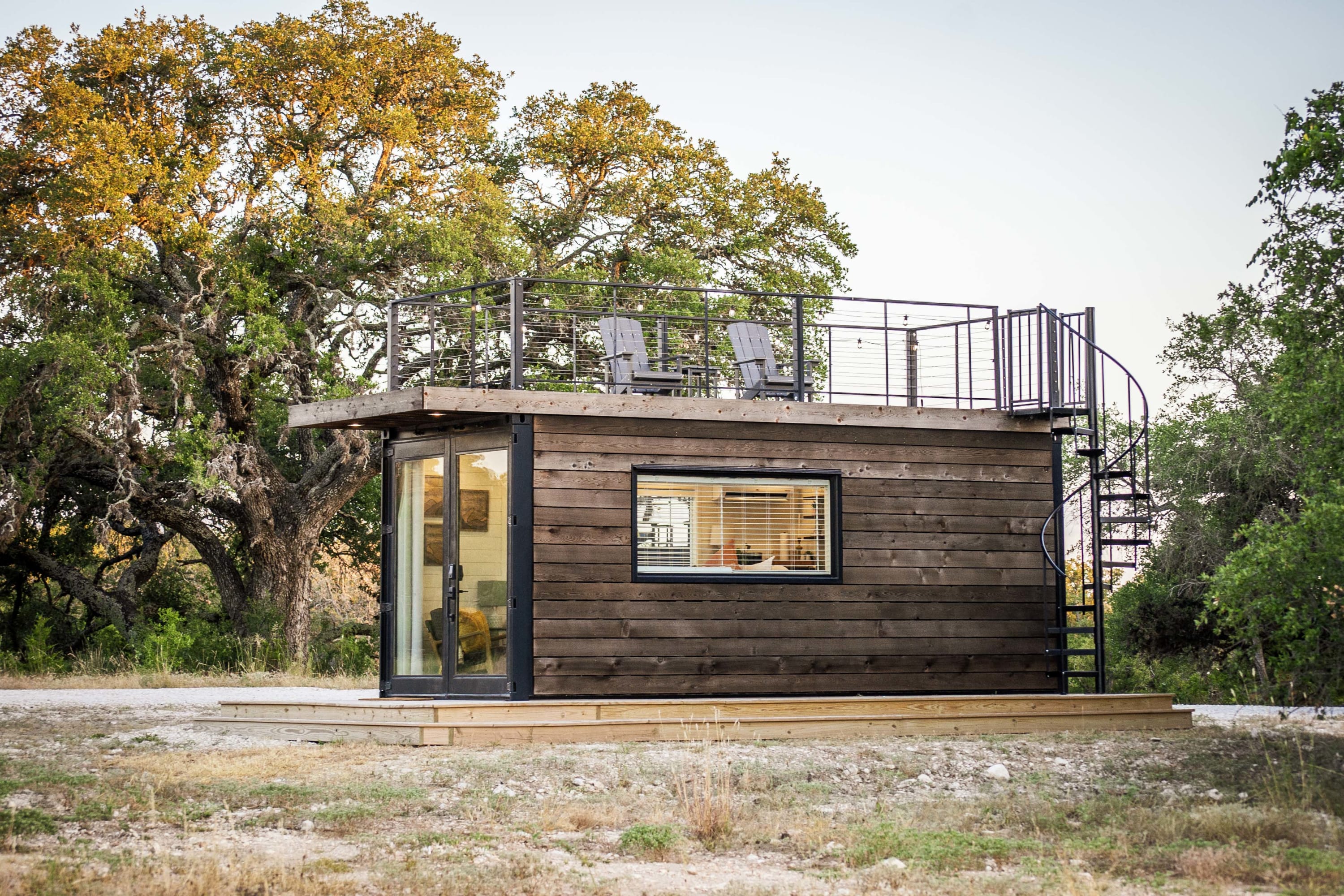 New! The Sunrise Cozy Container Home — Fredericksburg, TX — vacation rental