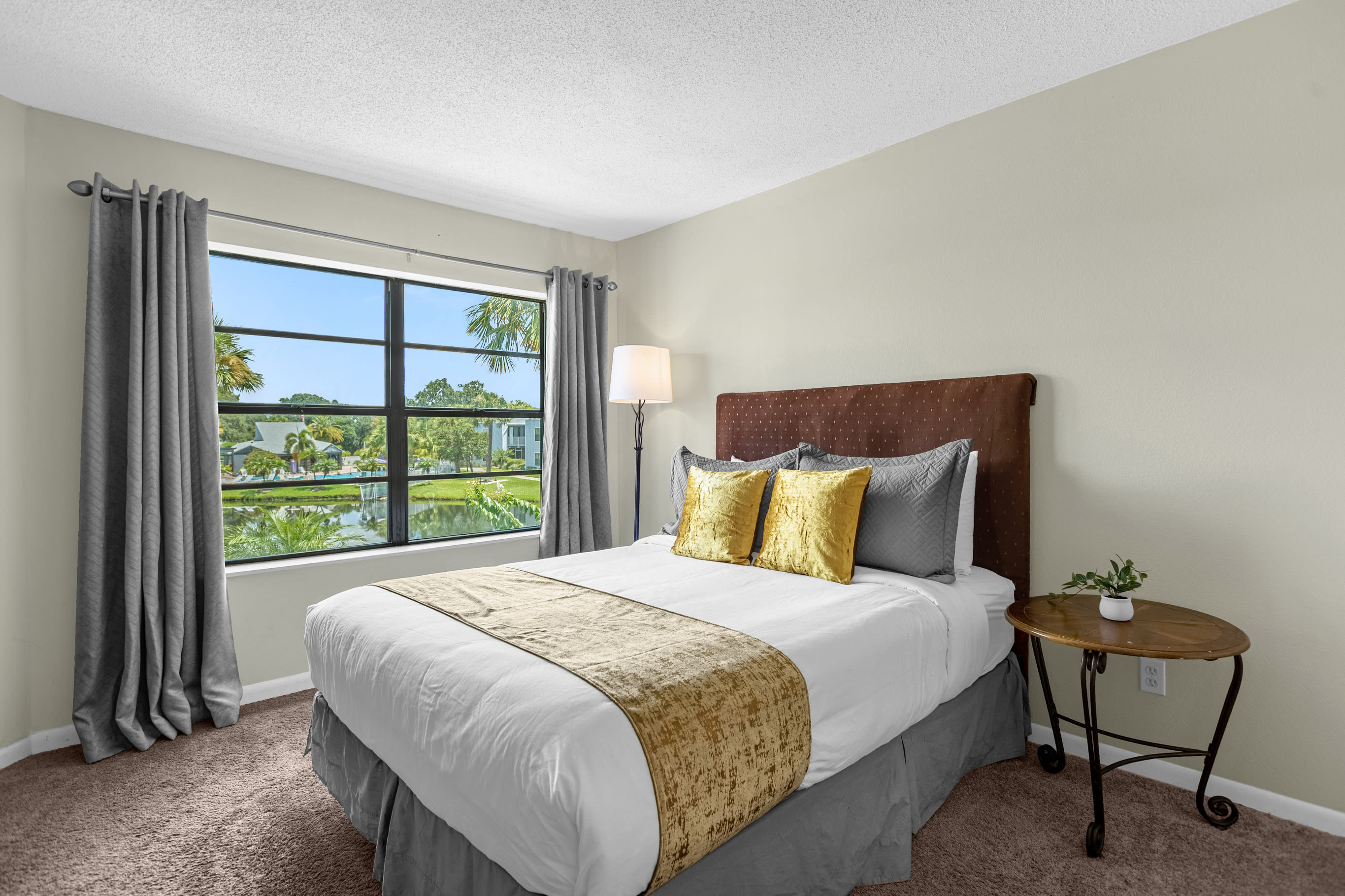 Upstay 2BR Family Condo Ventura Golf Country Club 2