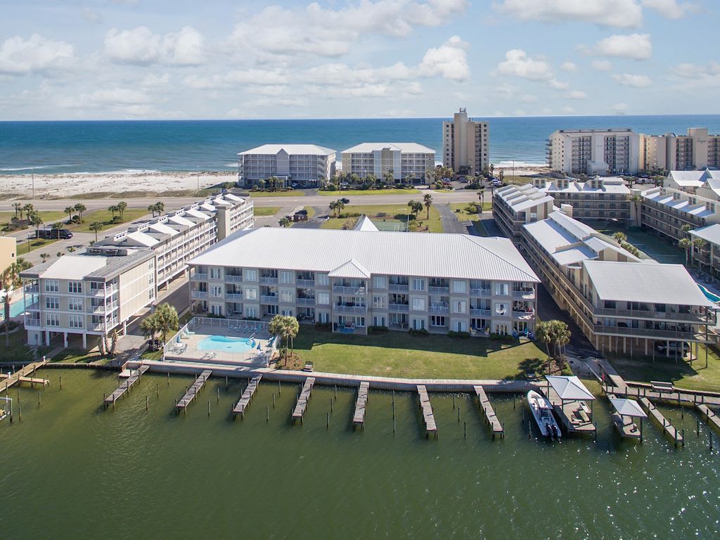 Prime Orange Beach Retreat • Walk to Dining & Gulf : Bay & beach access! — Orange Beach, AL — vacation rental