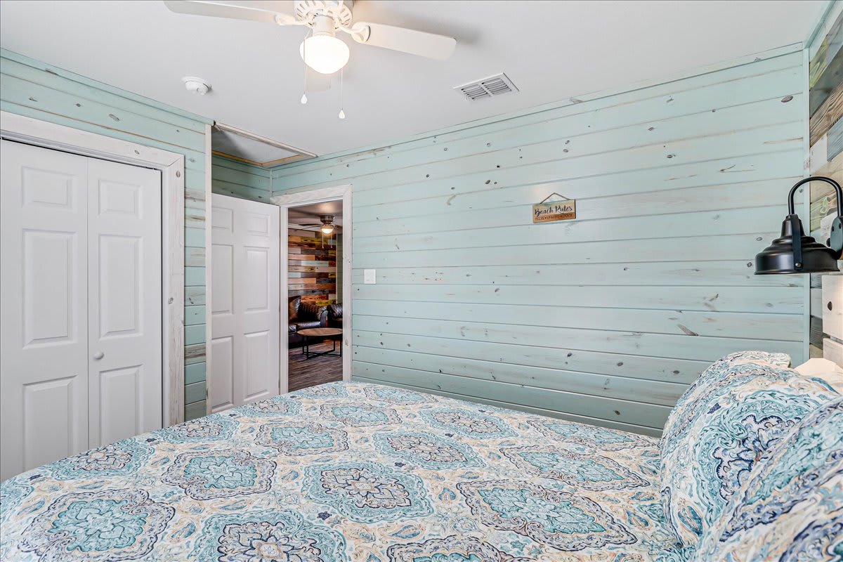 Blue Marlin Cottage (Anchor Courts #3)
