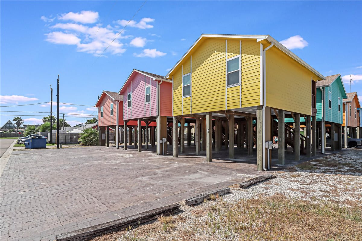 Mermaid Cottage (Anchor Courts #4)