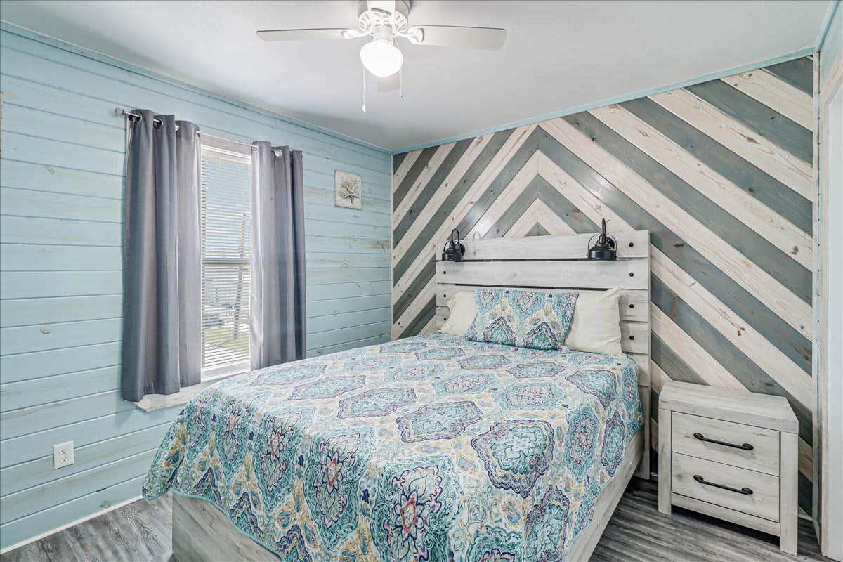 Sunrise Cottage (Anchor Courts #6)