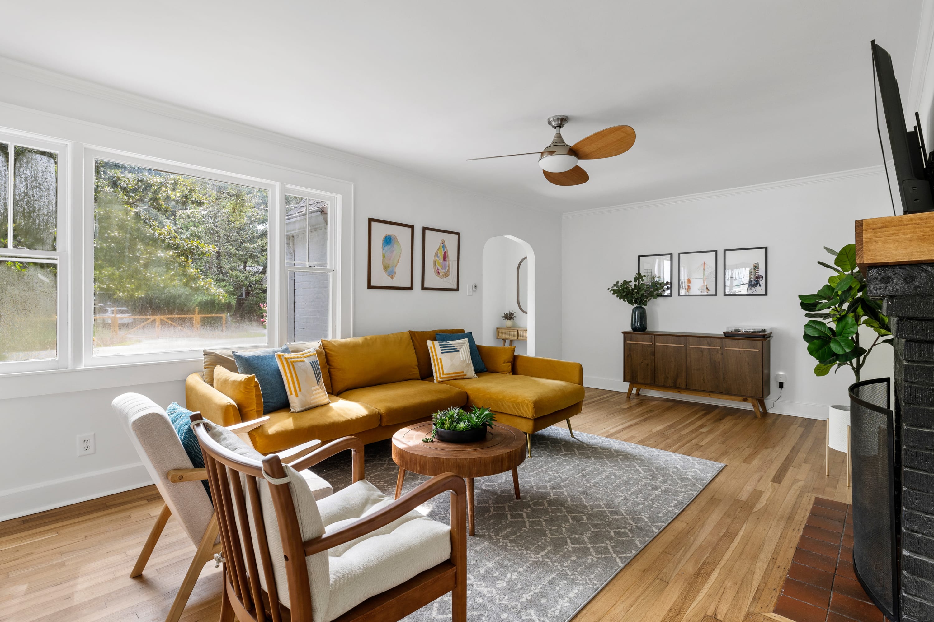 Spacious 4BR Near Downtown & Beaches - Portoro