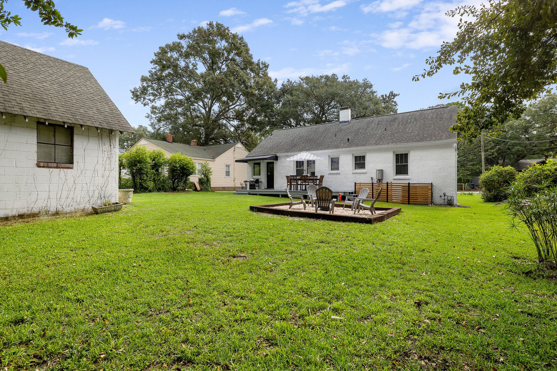 Spacious 4BR Near Downtown & Beaches - Portoro