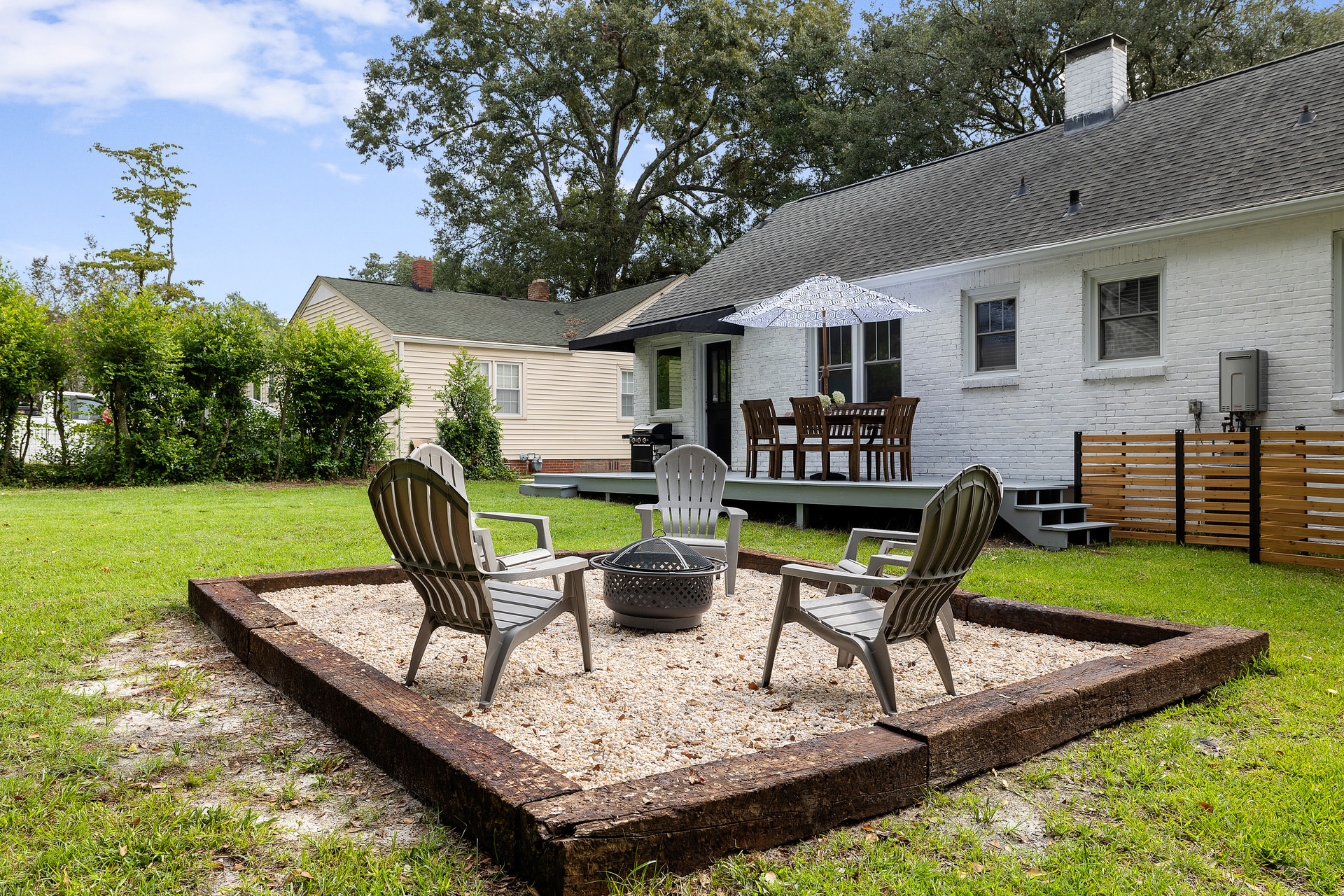 Spacious 4BR Near Downtown & Beaches - Portoro