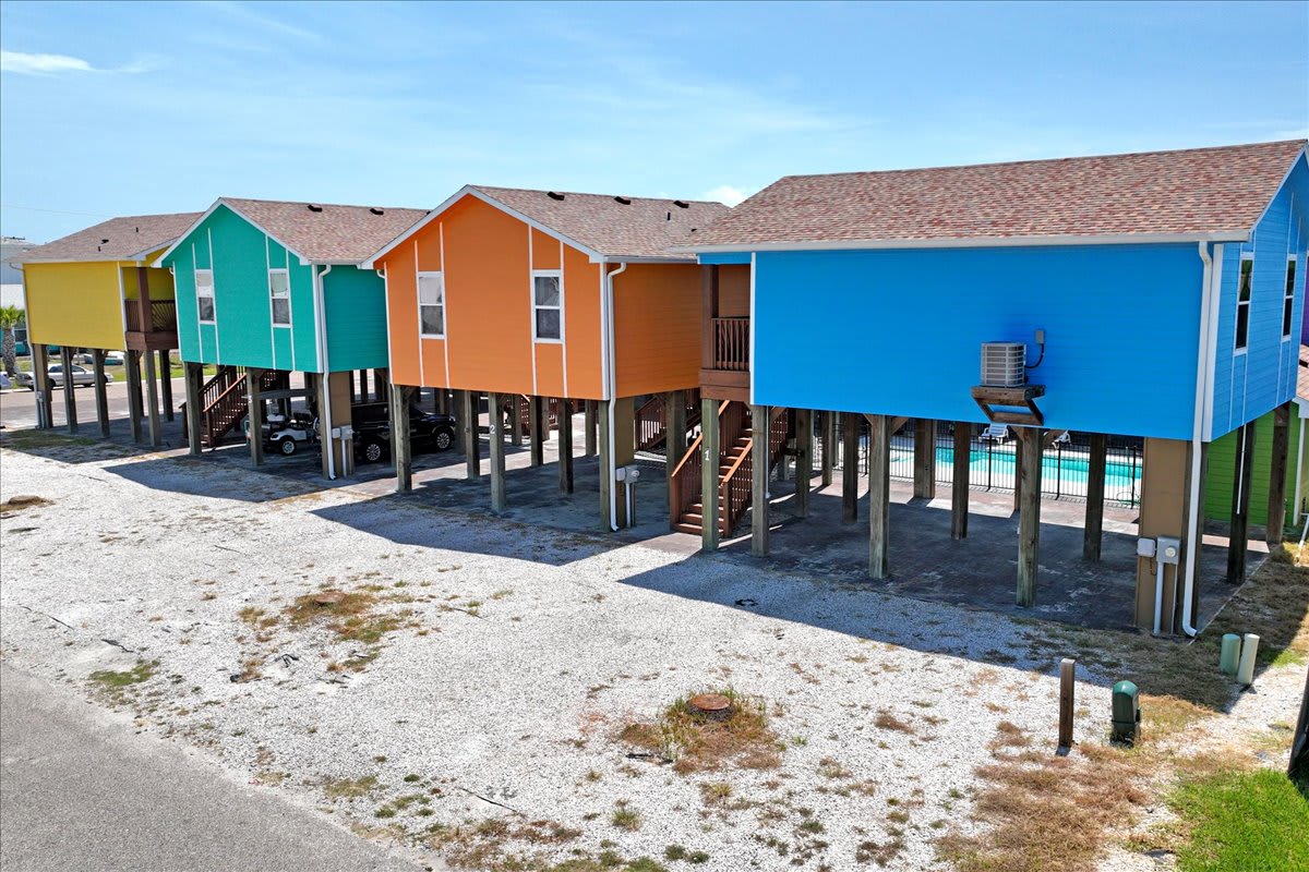 Sailfish Cottage (Anchor Courts #7)