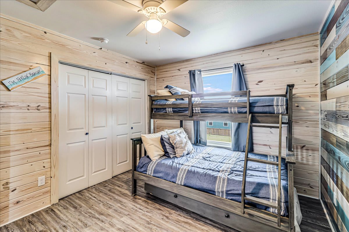Pelican Cottage (Anchor Courts #8)