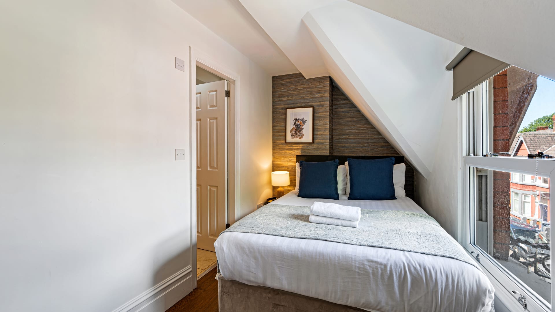 Host Apartments | Kensington Quarters III