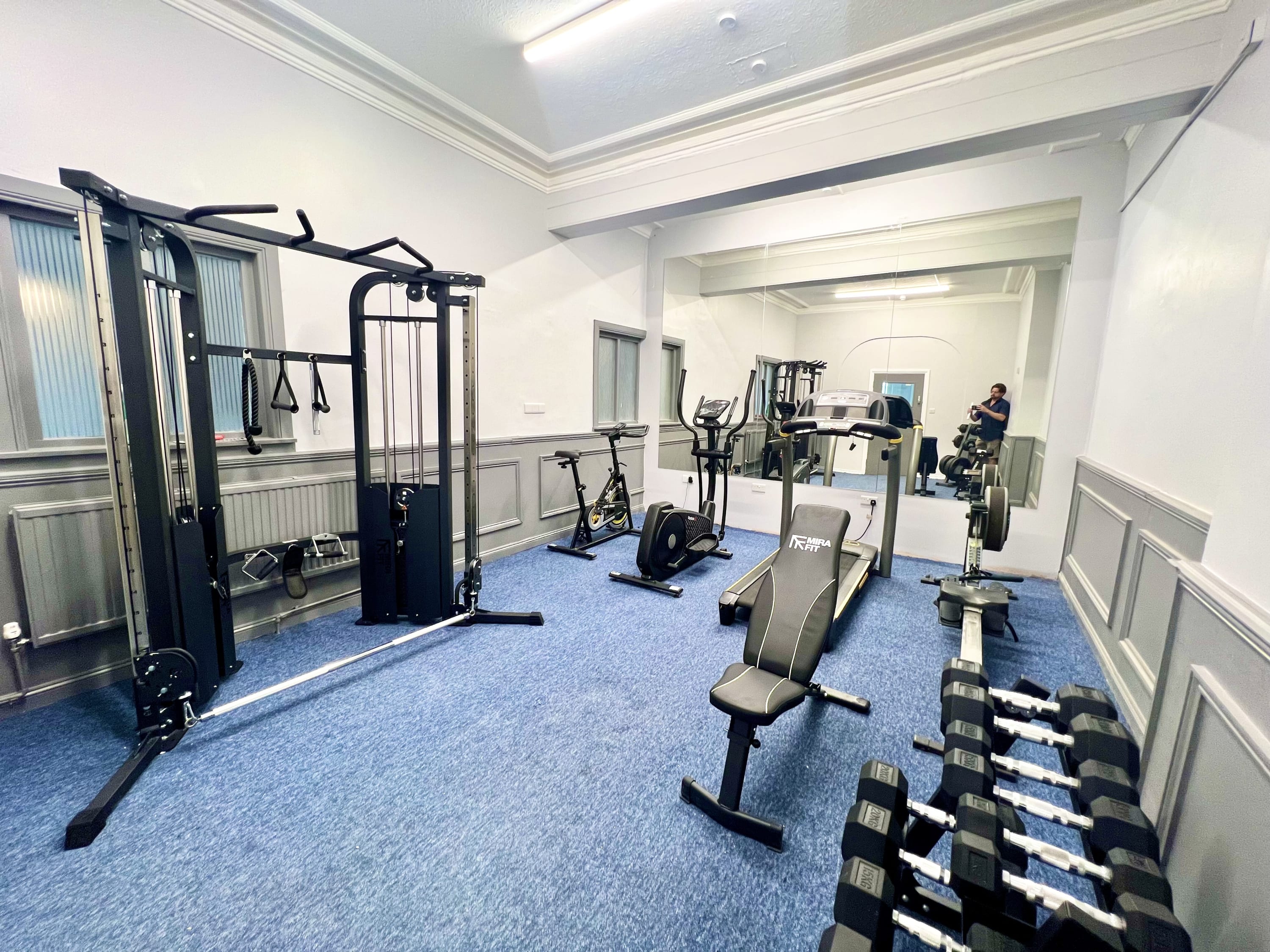 Elegant Family Retreat with Double & Single Bed