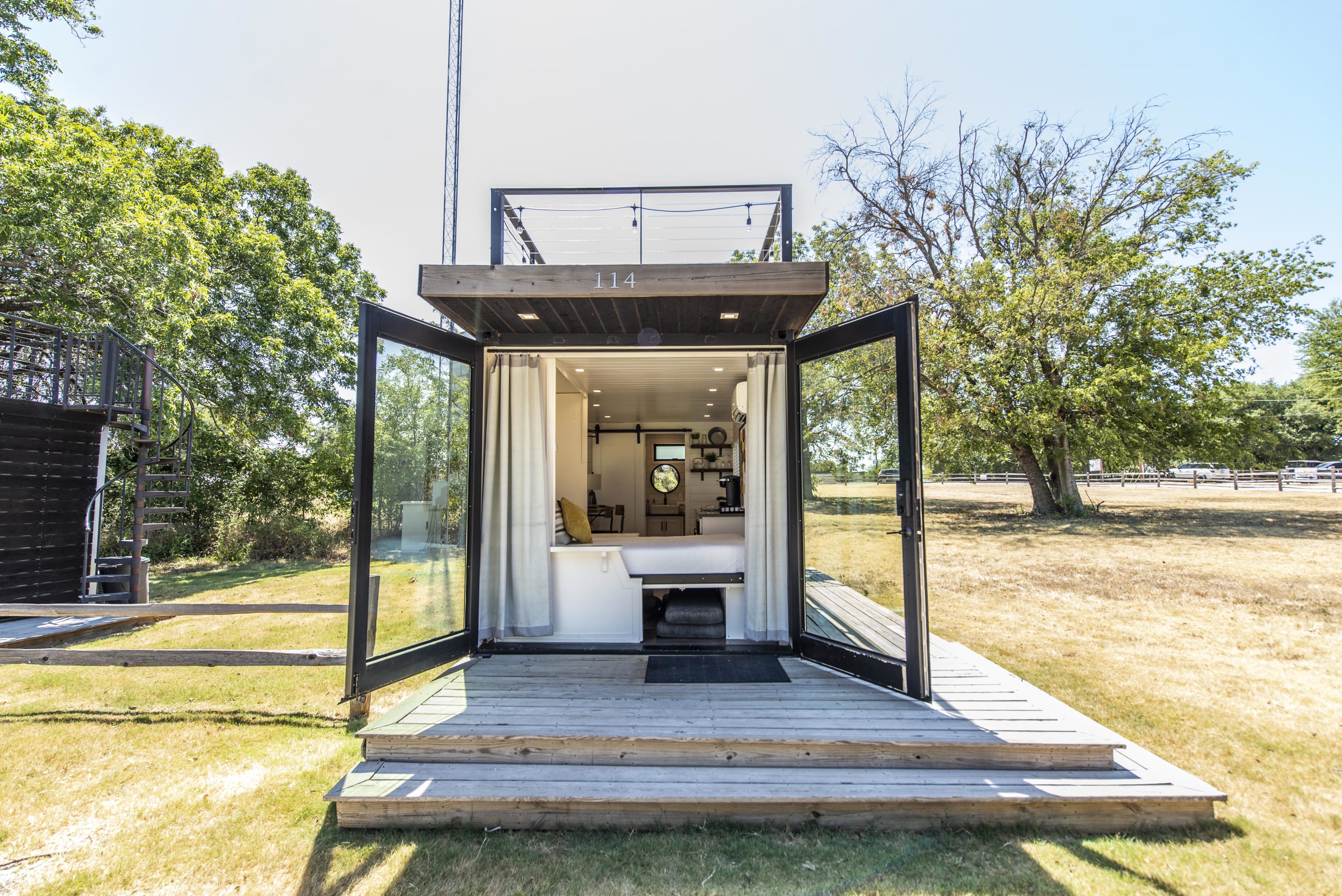 Honeycomb Container Home | "Pickleball Court!" — Waco, TX — vacation rental