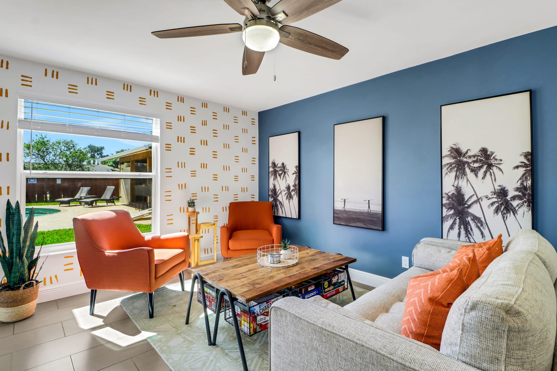 Another sitting area with TONS of board games. More pics at the bottom that show all the games!