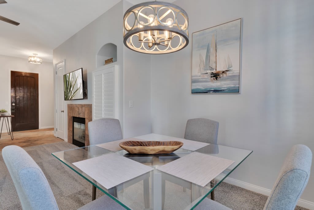 Newly Remodeled 2BR Desert Getaway - Photo 2