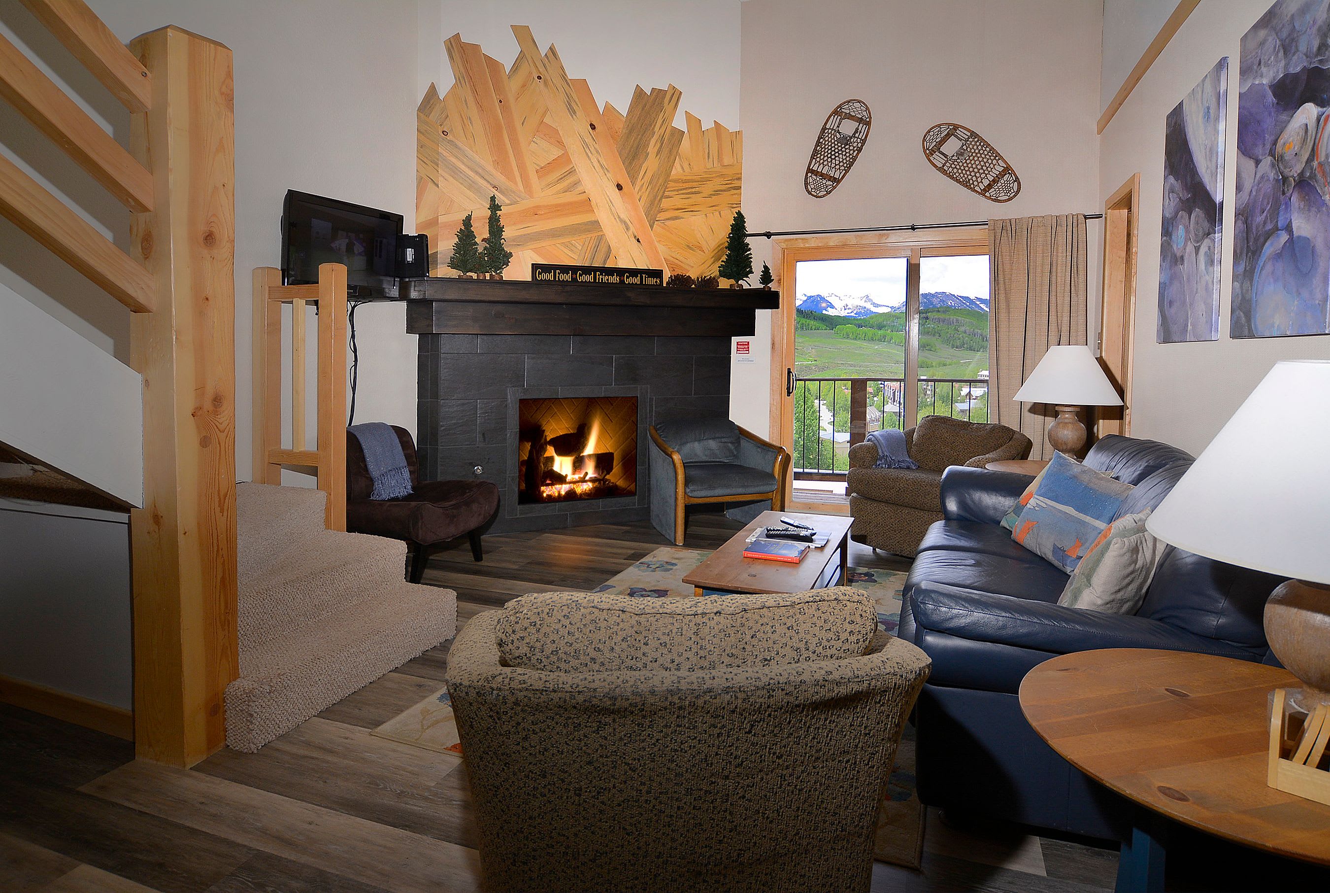Aspen Grove, Ski in/out, Hot Tub, Pet Friendly — Mt. Crested Butte, CO — vacation rental