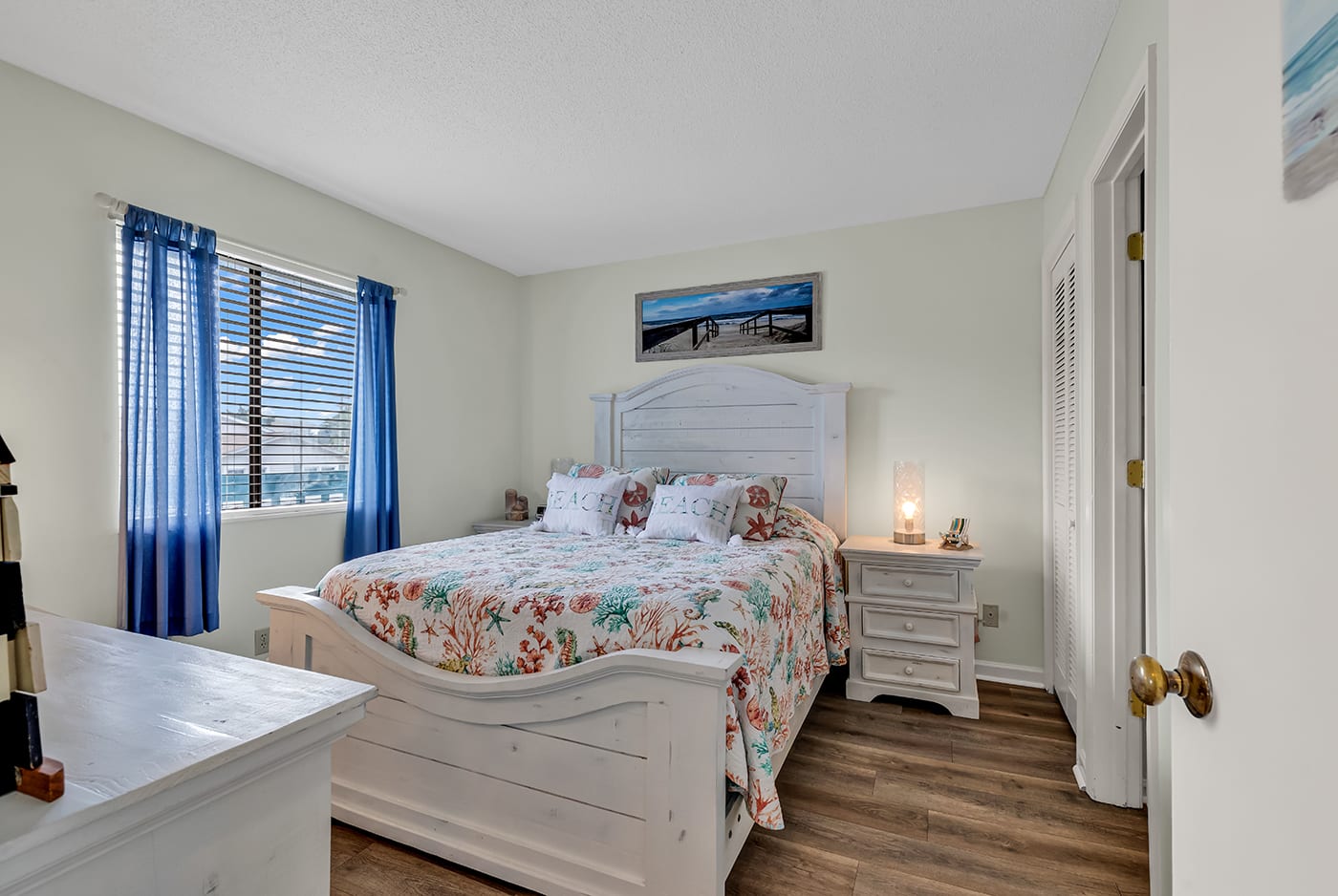 Dream Ocean View Villa Steps to Beach Top Location w Pool
