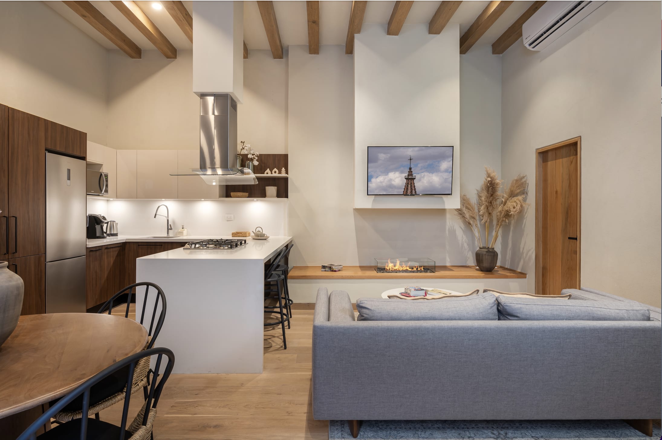 Le Cottage 2BD Luxury Retreat in Centro with Pool — San Miguel de Allende, Guanajuato — vacation rental