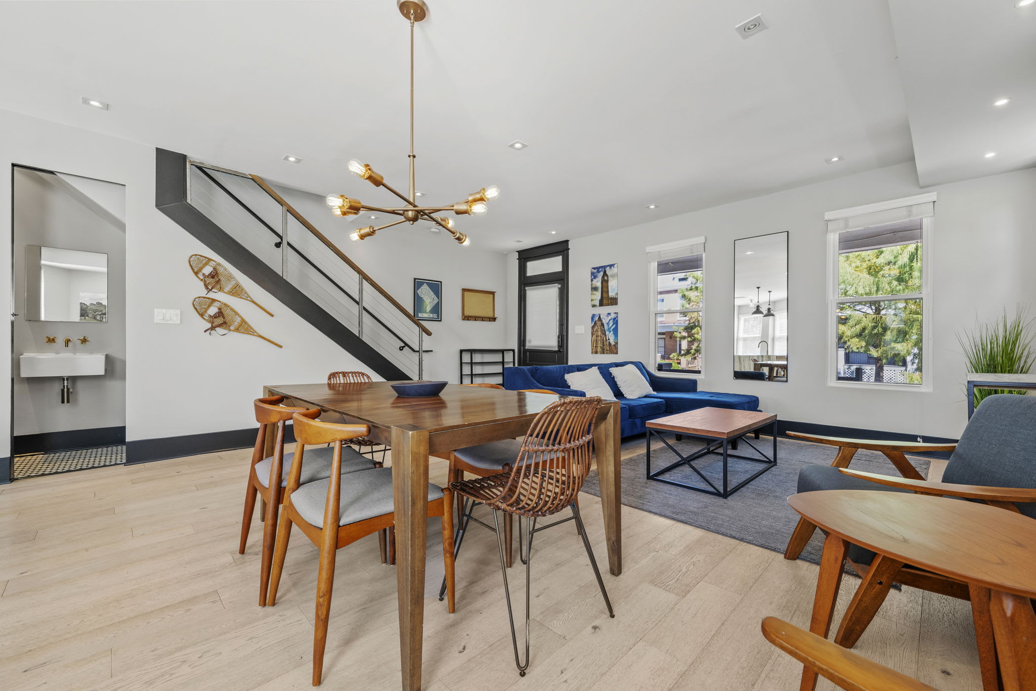 DC Luxury Townhouse: Rooftop, 5BR, Groups/Getaways