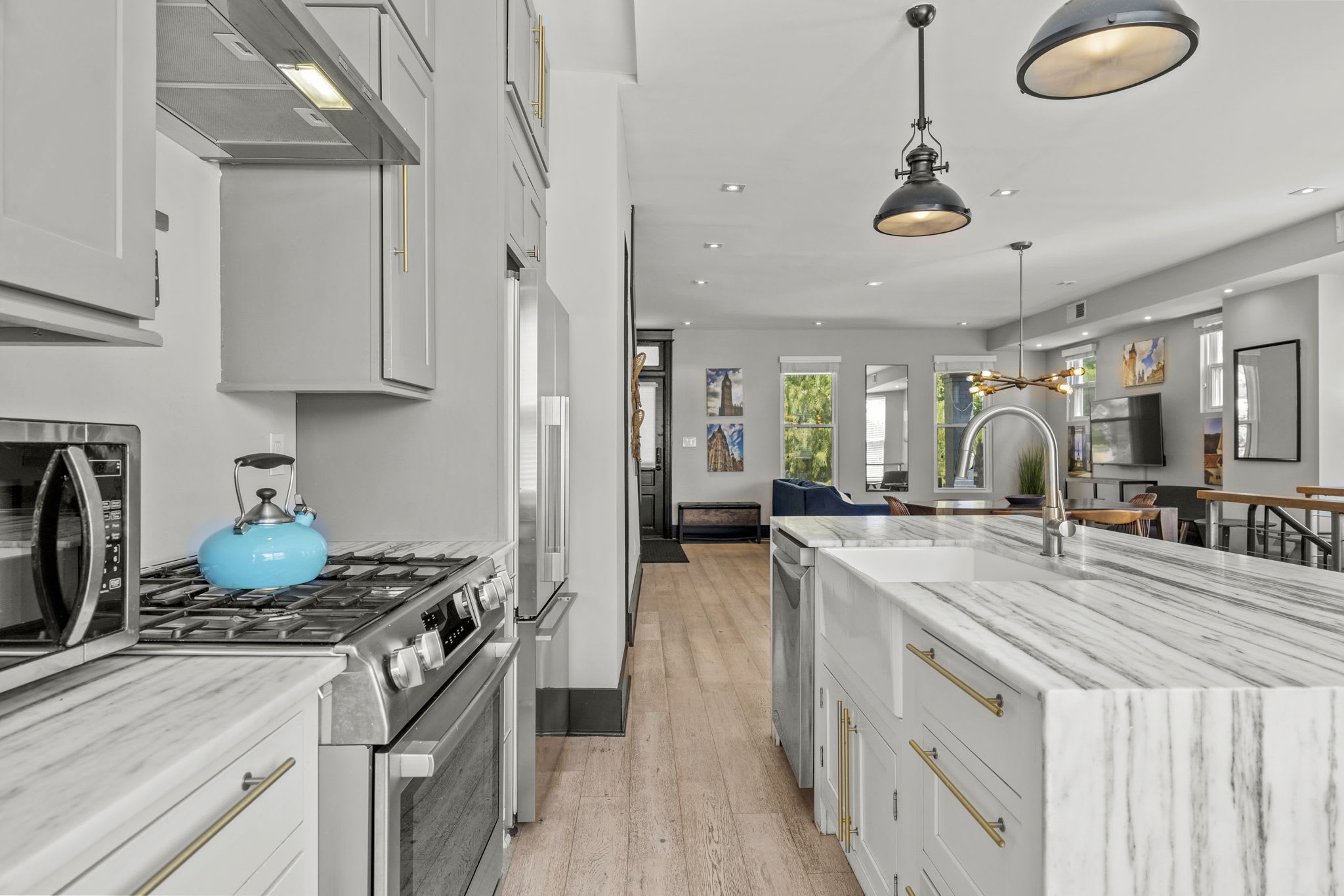 DC Luxury Townhouse: Rooftop, 5BR, Groups/Getaways